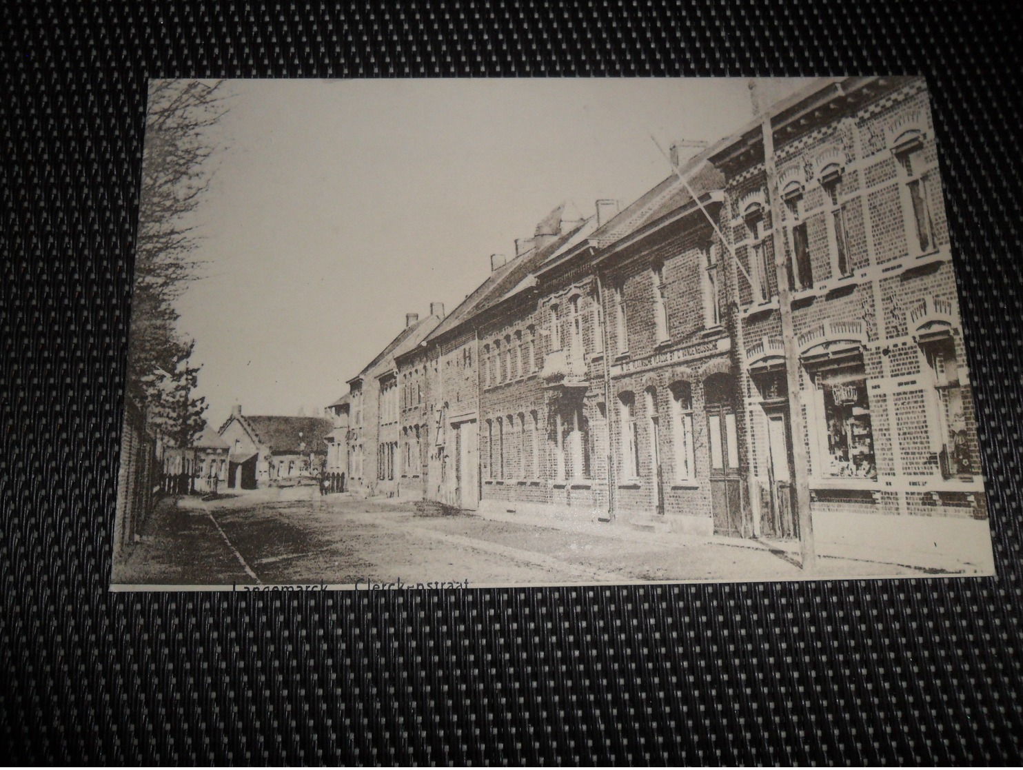 Beau lot de 20 cartes postales de Belgique       Mooi lot van 20 postkaarten van België   - 20 scans