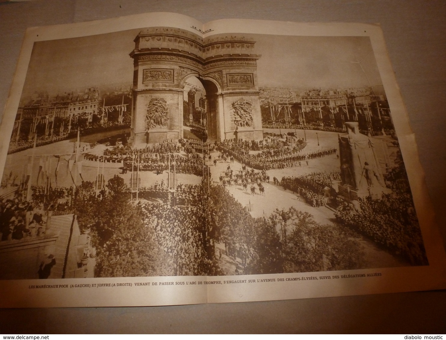 1919 LE MIROIR: Immense Cénotaphe à l'Arc de Triomphe avec les goumiers algériens,marocains et délégations alliées;etc