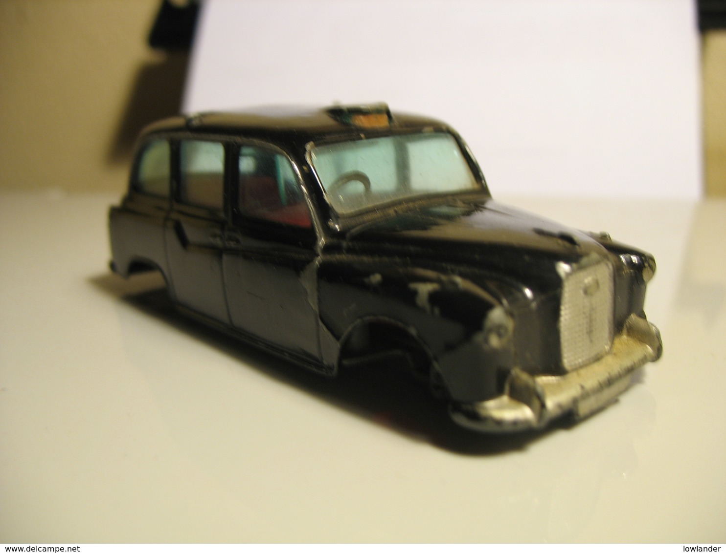 CORGI TOYS 418 AUSTIN FX4 - Corgi Toys