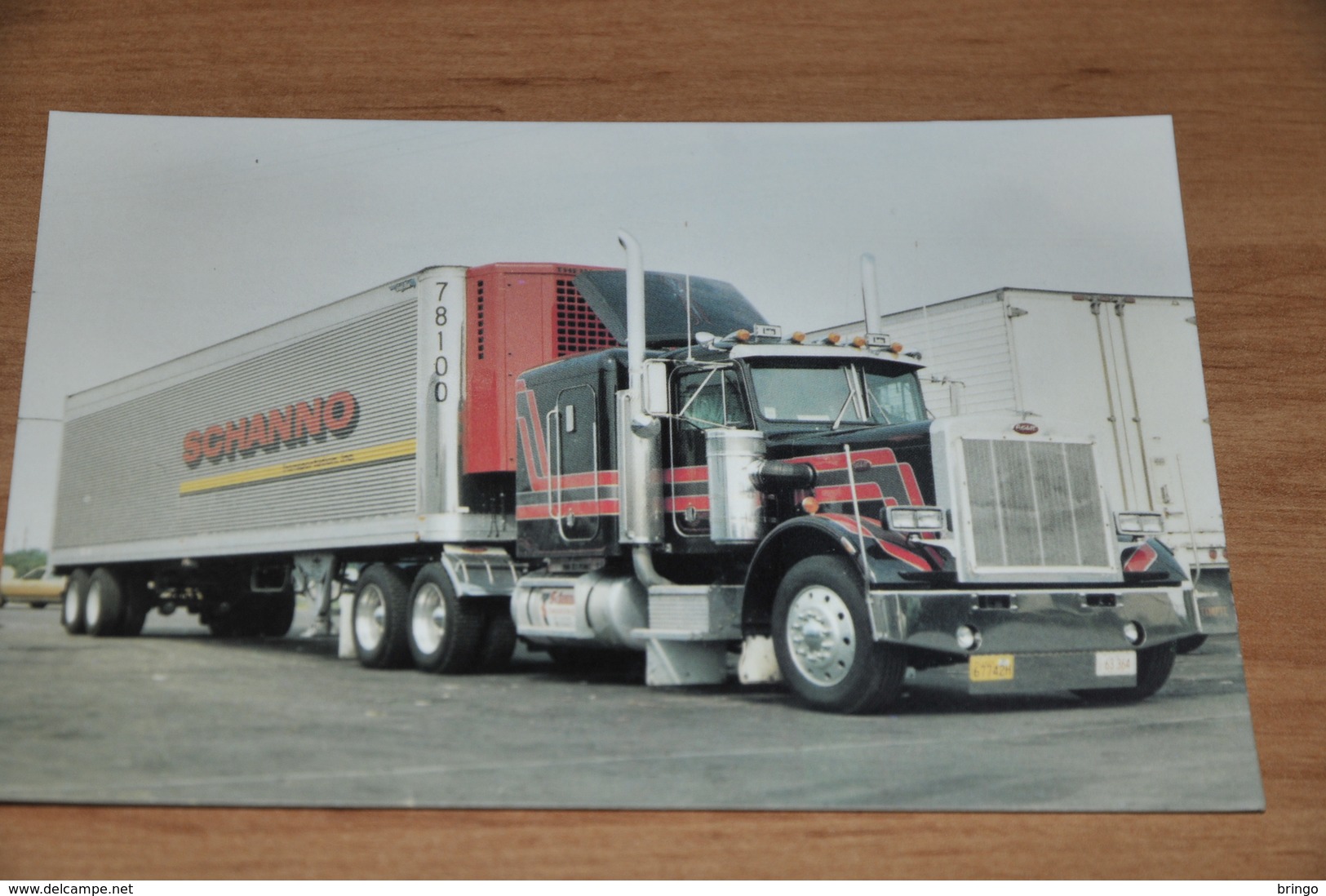 4832- NICE TRUCK, PETERBILT 359 IN CALIFORNIA - Camions & Poids Lourds