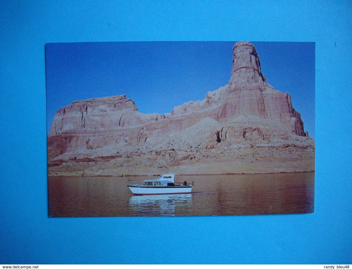 LAKE POWEL  -  GUNSIGHT BUTTE  -   Arizona  -  Etats Unis - Lake Powell