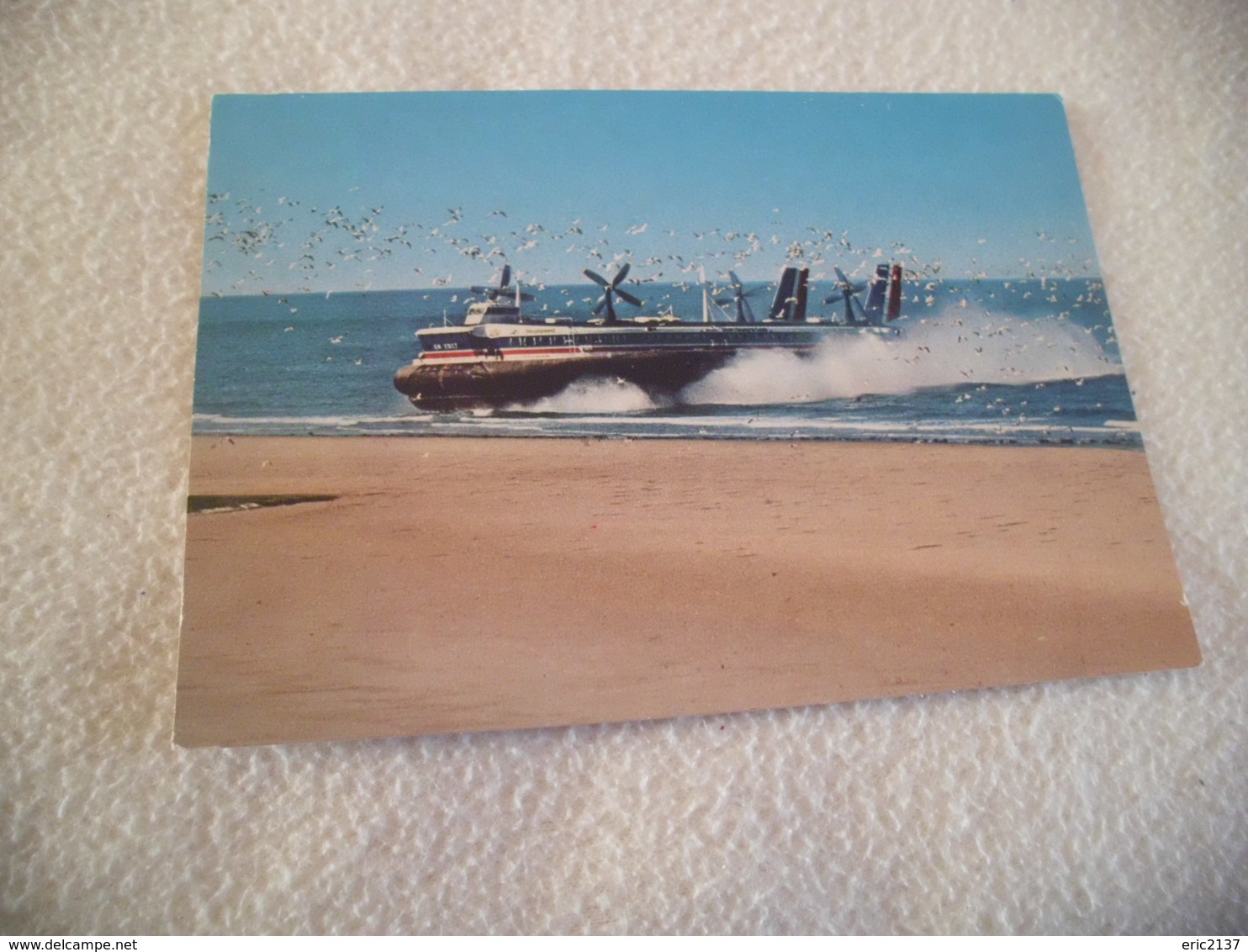 BOULOGNE HOVERCRAFT ..LIGNE DOUVRES BOULOGNE-CALAIS ...AEROGLISSEUR MARK III - N4 ..PRINCESSE ANNE - Hovercraft