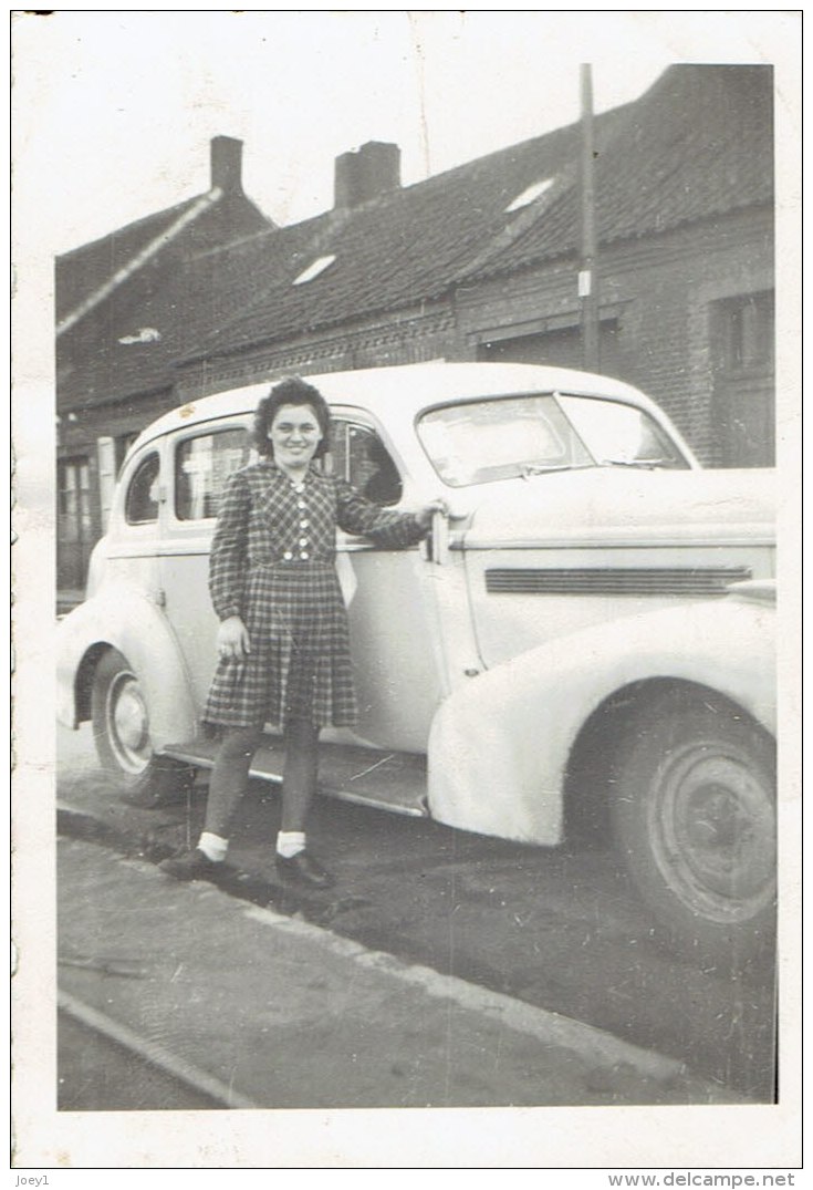 Photo Voiture Ancienne Avec Femme Format 9/6 - Personnes Anonymes