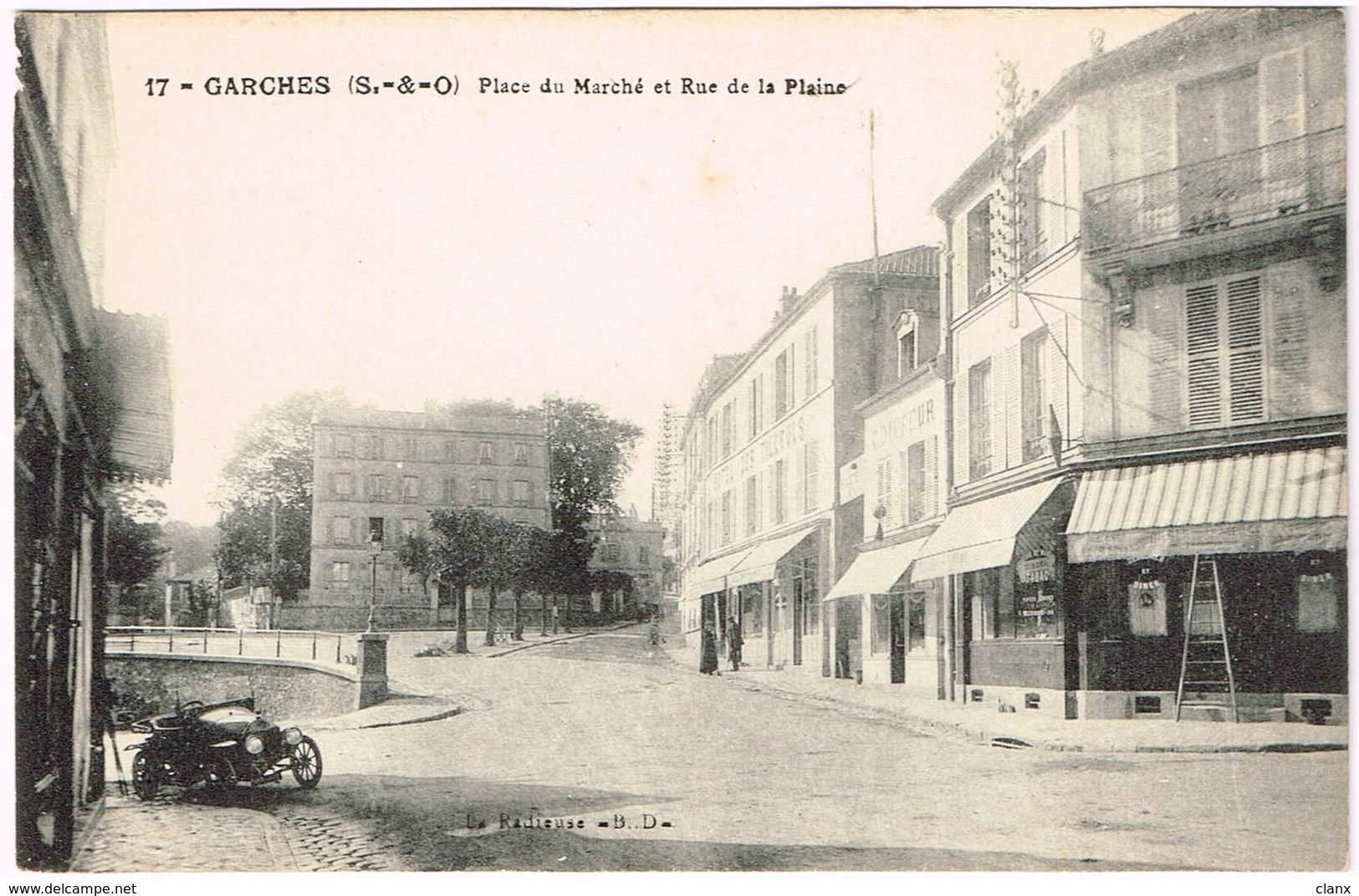 GARCHES 1910 Place Du Marché Et Rue De La Plaine - Garches