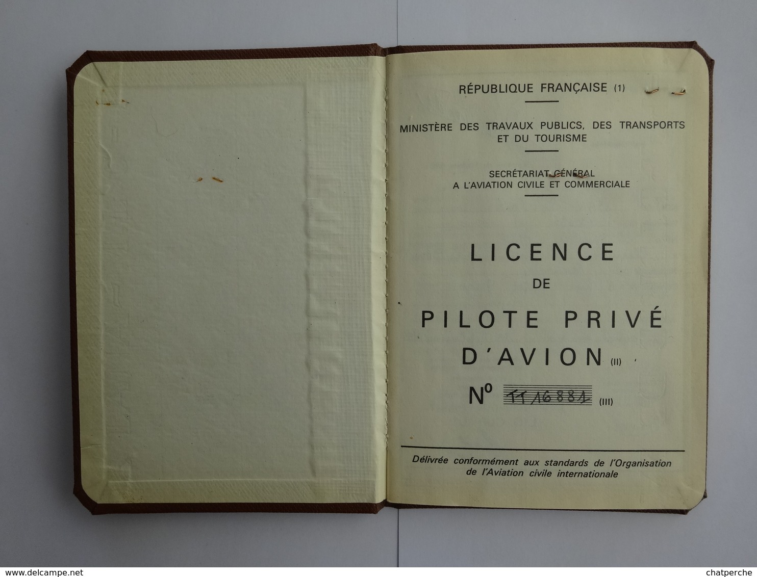 LOT 4 DOCUMENTS AVIATION CIVILE PILOTE PRIVE AVION LICENCE ELEMENTAIRE / PILOTE  PRIVE AVION / CARNET DE VOL / BREVET PI