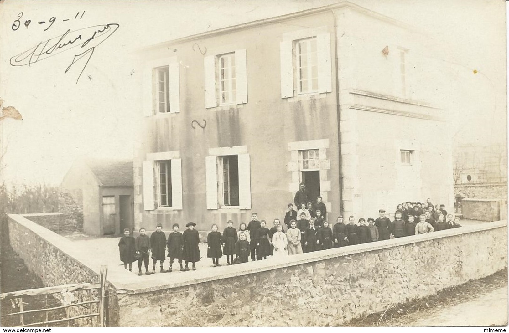 Beauvilliers Carte Photo L'école    Yonne - Autres & Non Classés