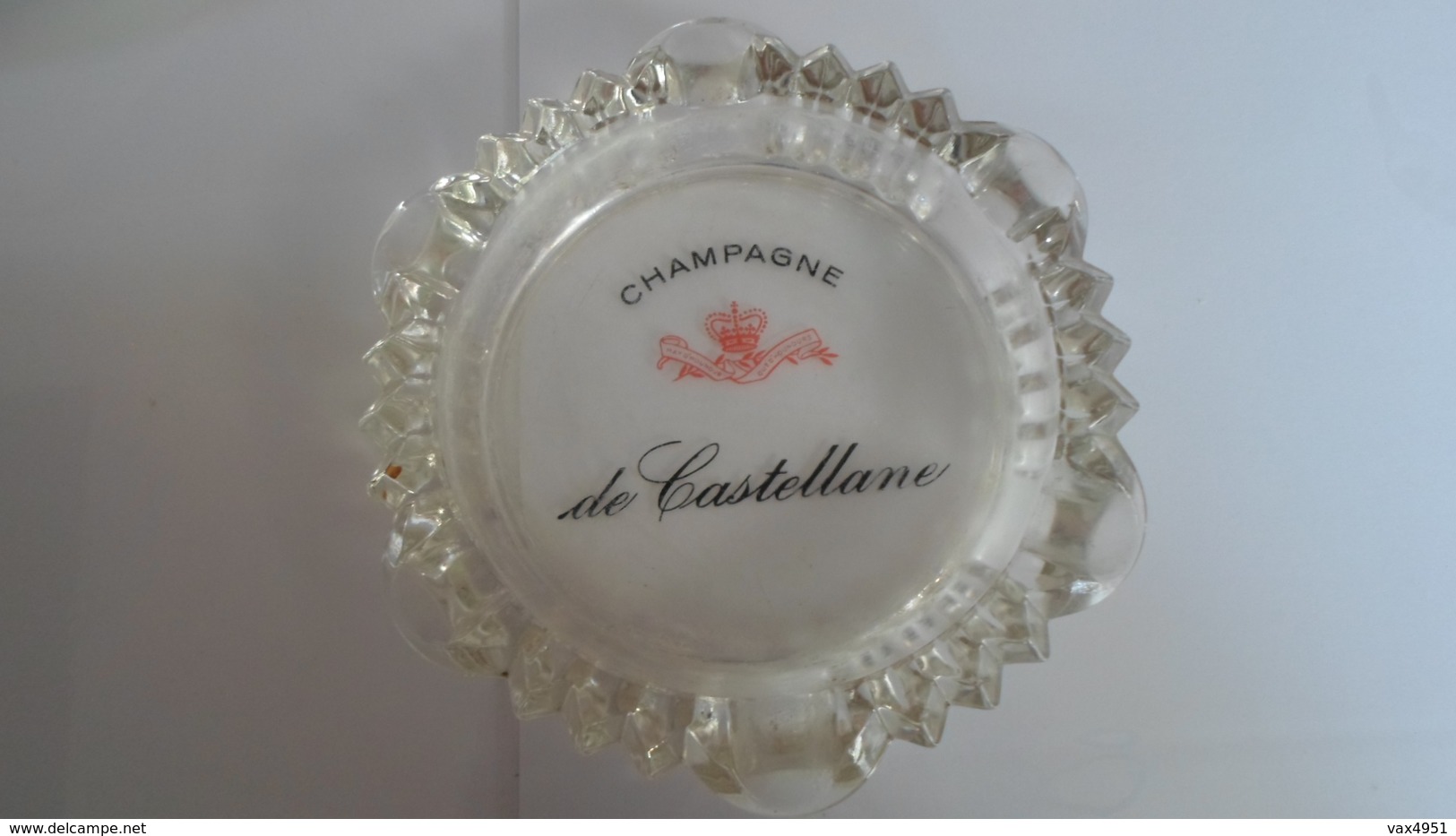 CENDRIER   CHAMPAGNE DE CASTELLANE    ****        A  SAISIR ******* - Aschenbecher