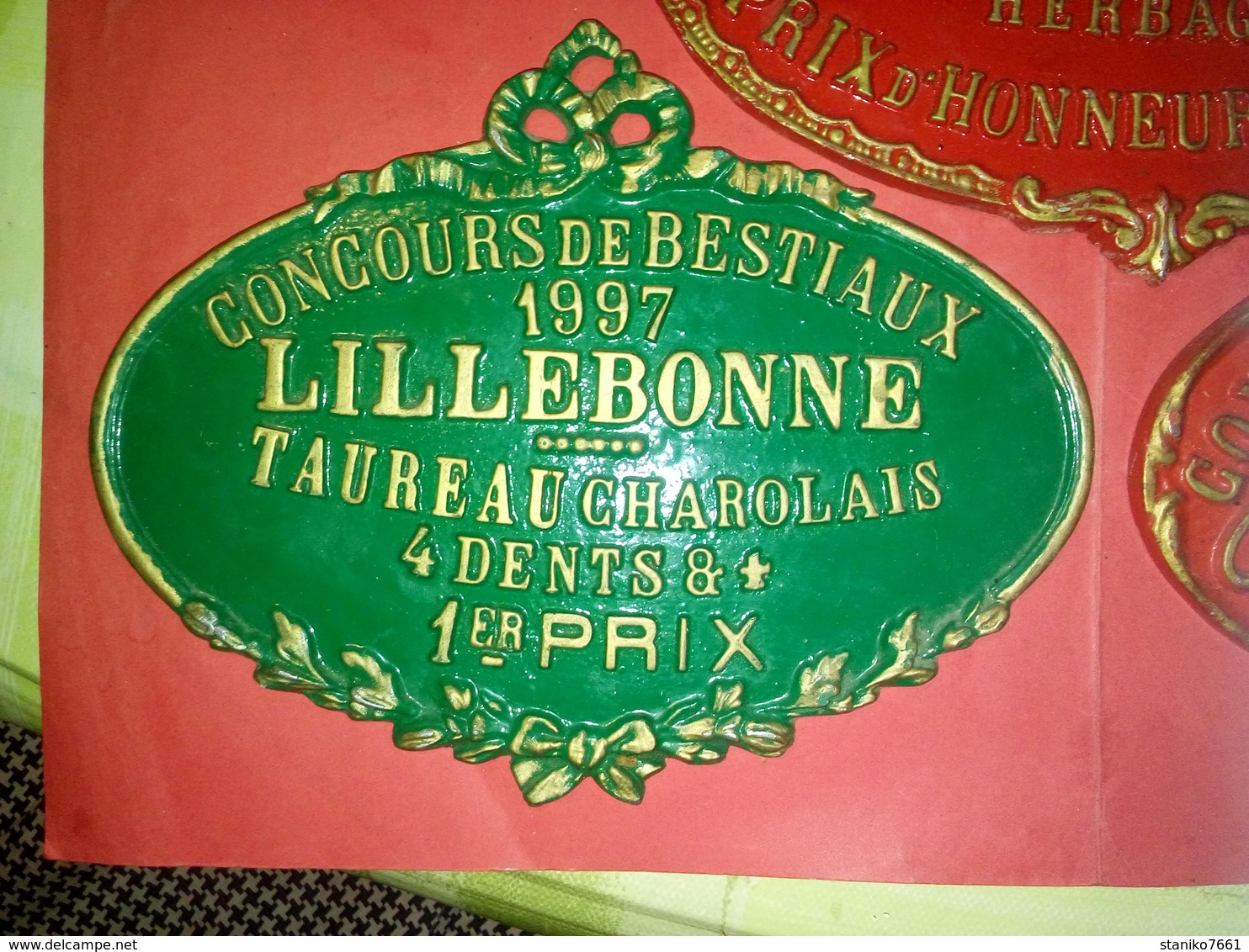 TROIS PLAQUE De CONCOURS De BESTIAUX VILLE BRIONNE, NOTRE DAME DE GRAVENCHON Et LILLEBONNE - Ferronnerie