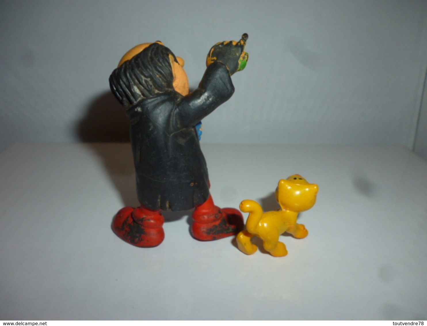 DG038 - Figurine Gargamel Avec Son Chat / Peyo / 1992 - Smurfs
