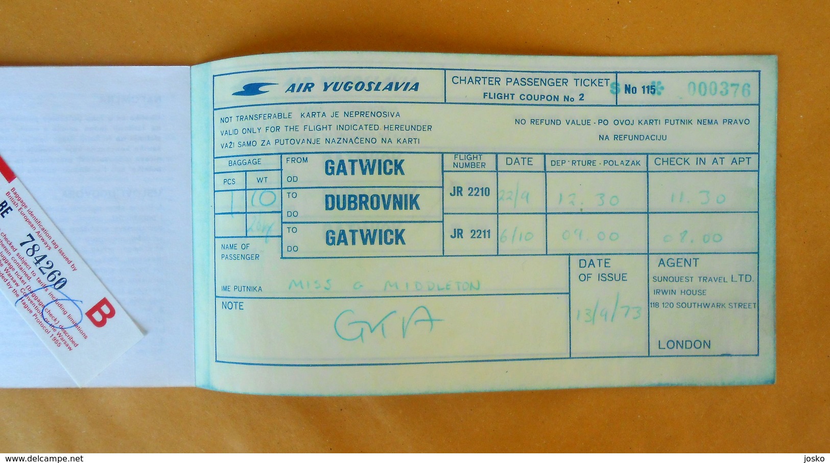 AIR YUGOSLAVIA Ex Small Yugoslavian Airline - 1973. Passenger Ticket On Fly Gatwick-Dubrovnik-Gatwick * Billet Airlines - Billetes