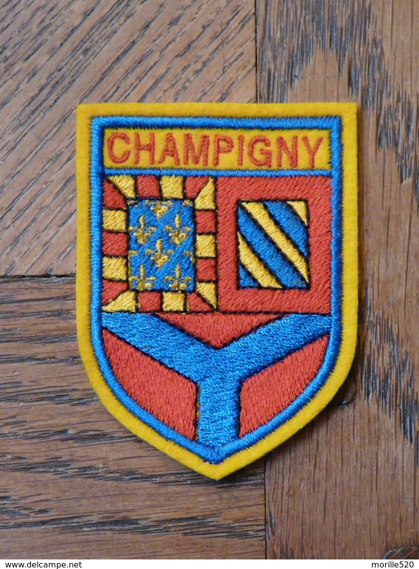 Ecusson à Coudre De Champigny (89) - Patches