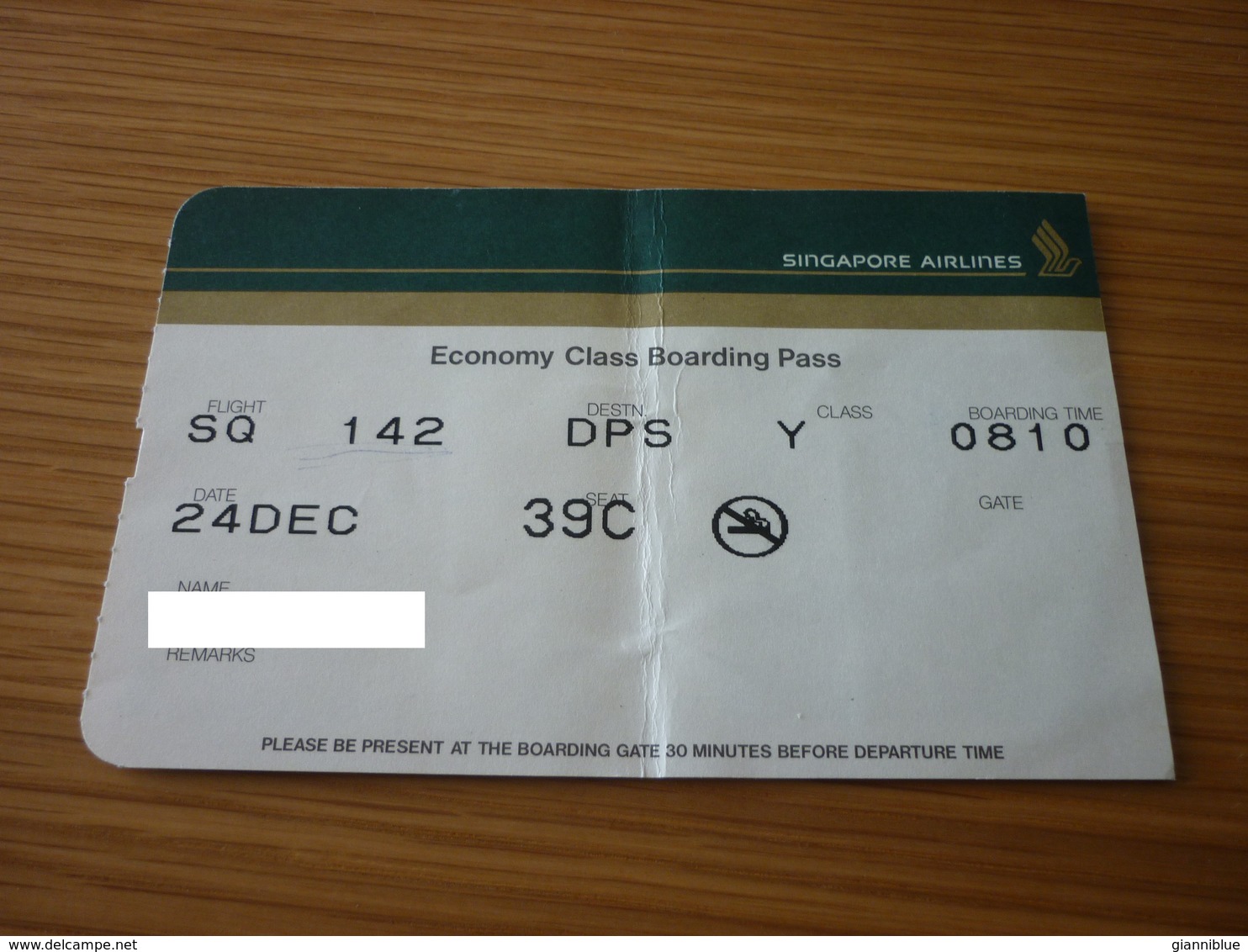 Singapore Airlines Old Boarding Pass (Athens-Singapore) Economy Class - Cartes D'embarquement