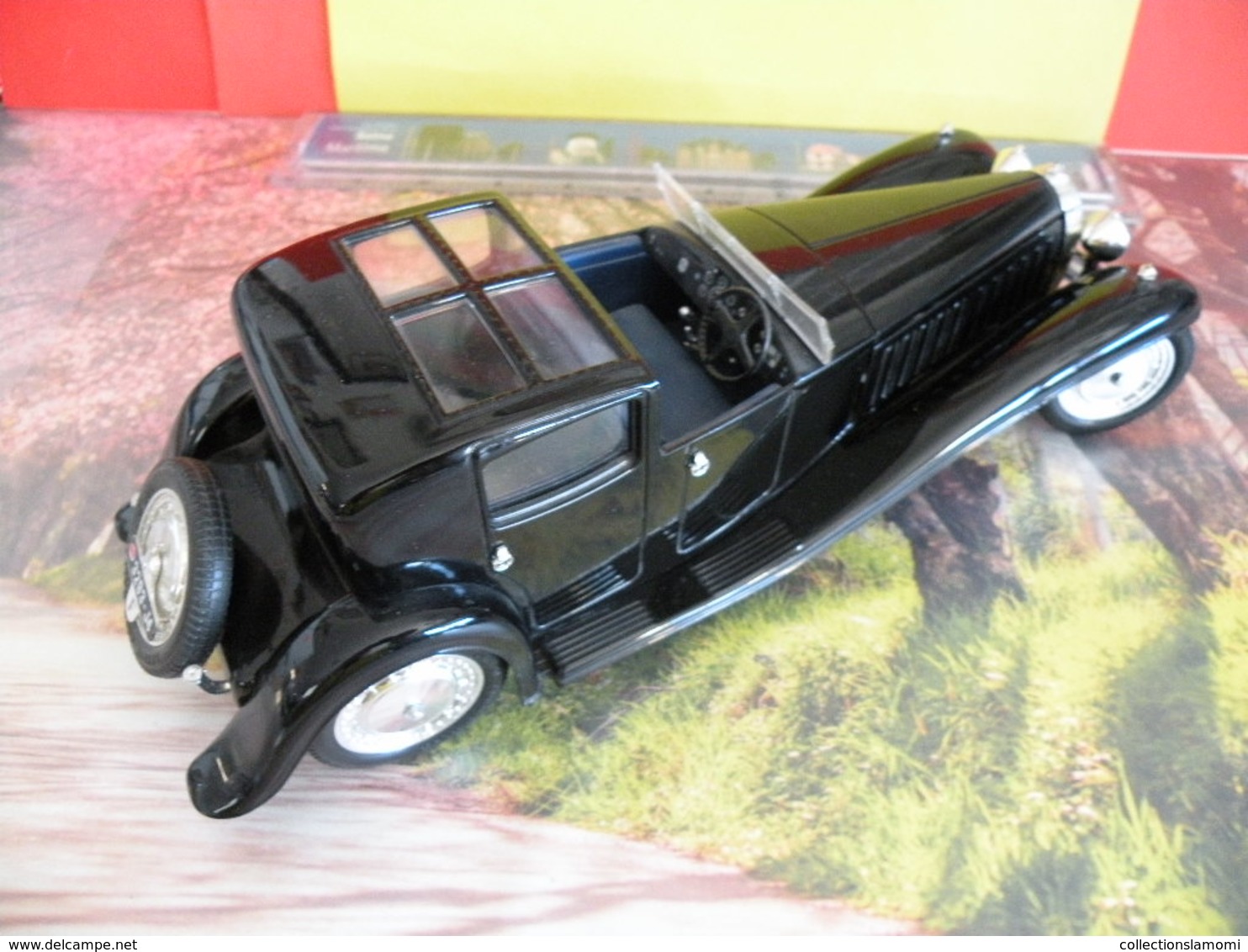 Bugatti Royale 1930 Type 41 - Métal Neuf - 1/21 - Sans Boite - Solido - - Solido