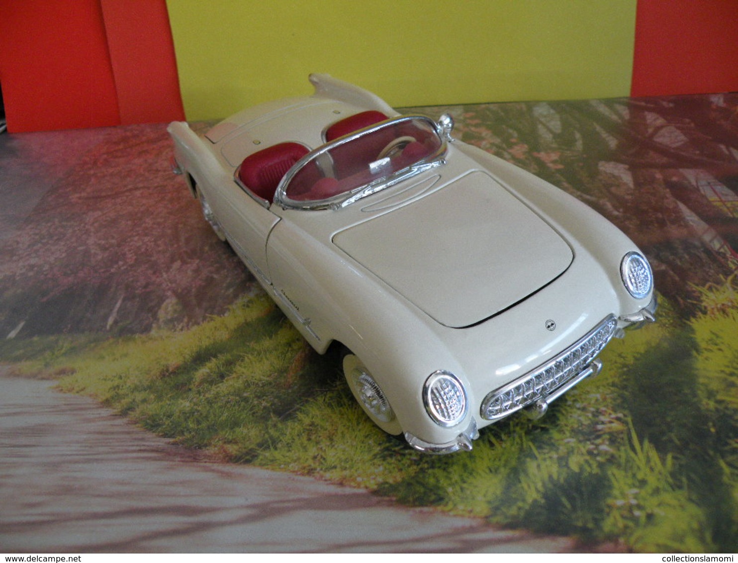 Chevrolet Corvette 1953 - Métal Neuf - 1/18 - Sans Boite - Solido - - Solido