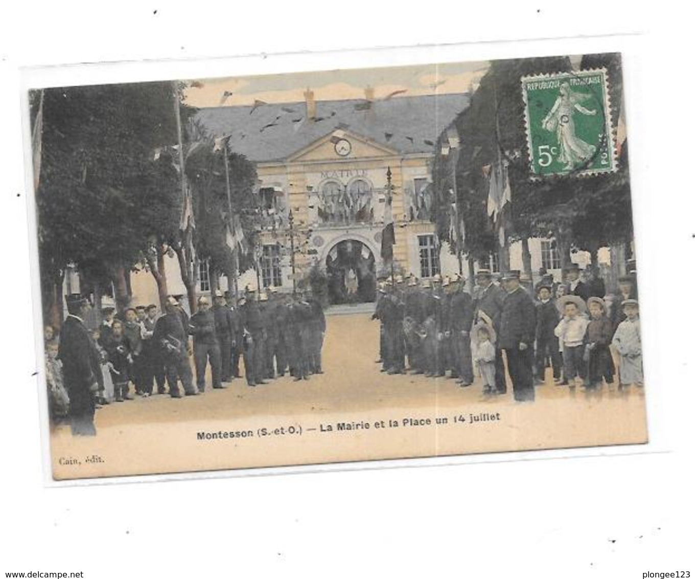 78 - MONTESSON : La Mairie Et La Place Du 14 Juillet - Montesson