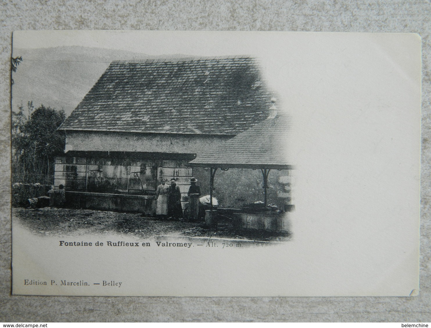 FONTAINE DE RUFFIEUX EN VALROMEY - Non Classés