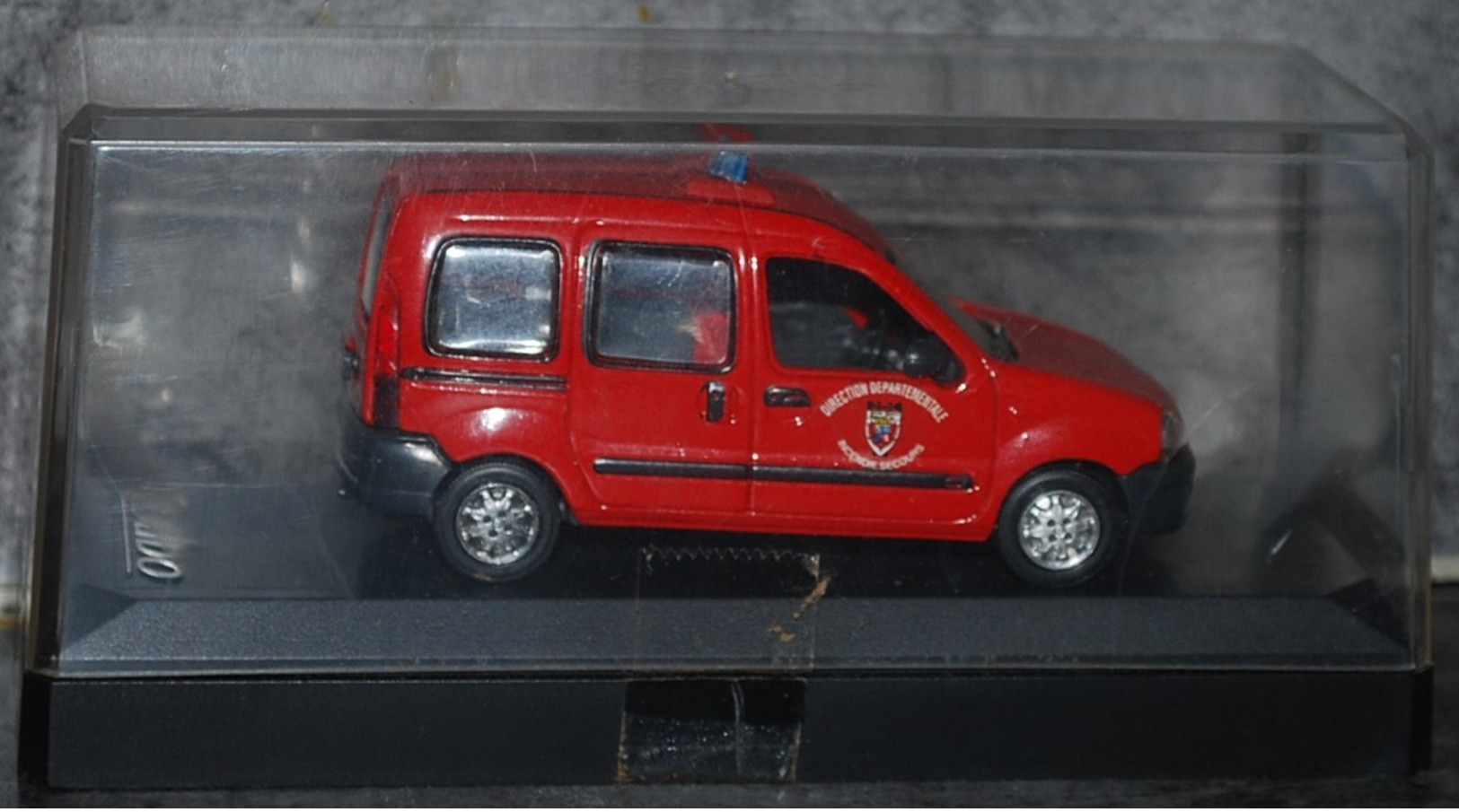 RENAULT KANGOO "Direction Départmentale Incendie Secours" - Solido