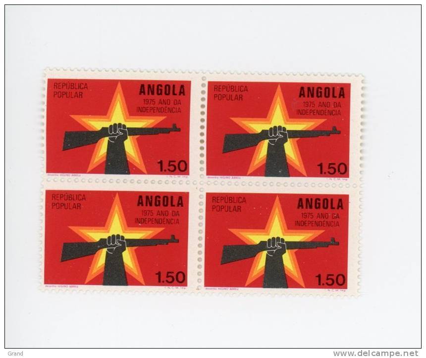 Angola-1975-Année De L 'indépendance-fusil-1 Valeur En Bloc De 4***MNH - Angola