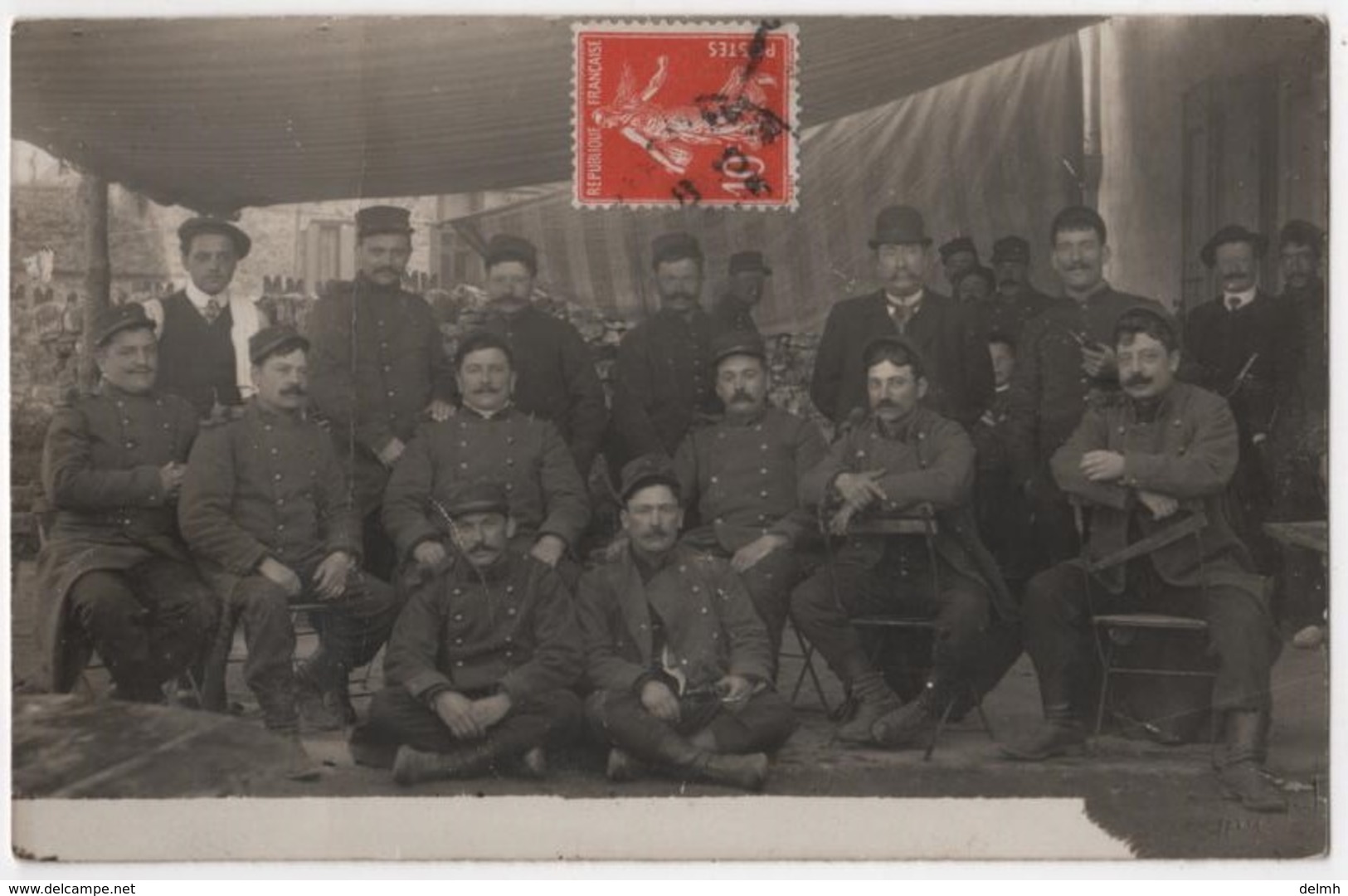 Carte Photo 12 La CAVALERIE Militaria Soldats (certains Nommés) Et Personnalités Sous La Tente Envoyée à Béziers - La Cavalerie