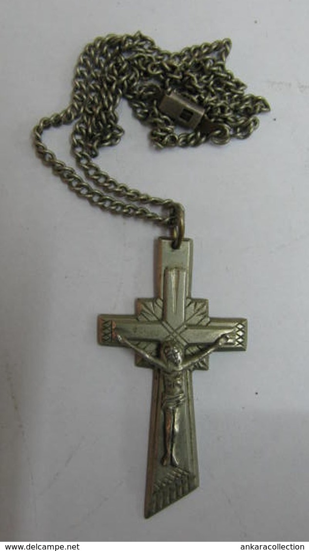 AC - HOLLY CROSS JESUS CHRIST VINTAGE NECKLACE FROM TURKEY - Religione & Esoterismo