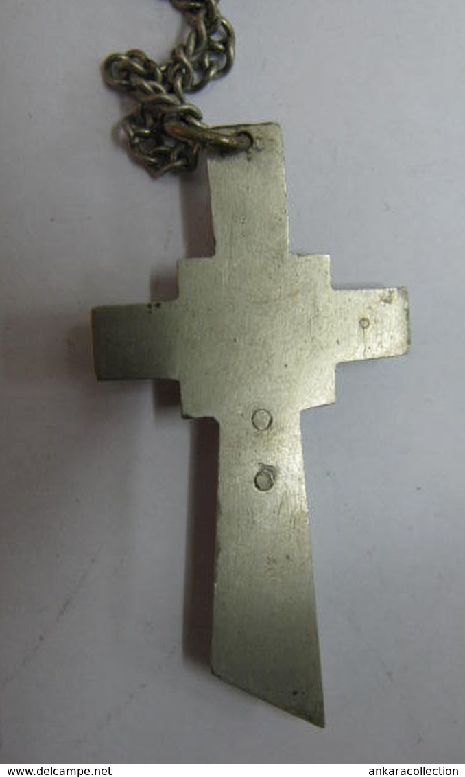 AC - HOLLY CROSS JESUS CHRIST VINTAGE NECKLACE FROM TURKEY - Religione & Esoterismo