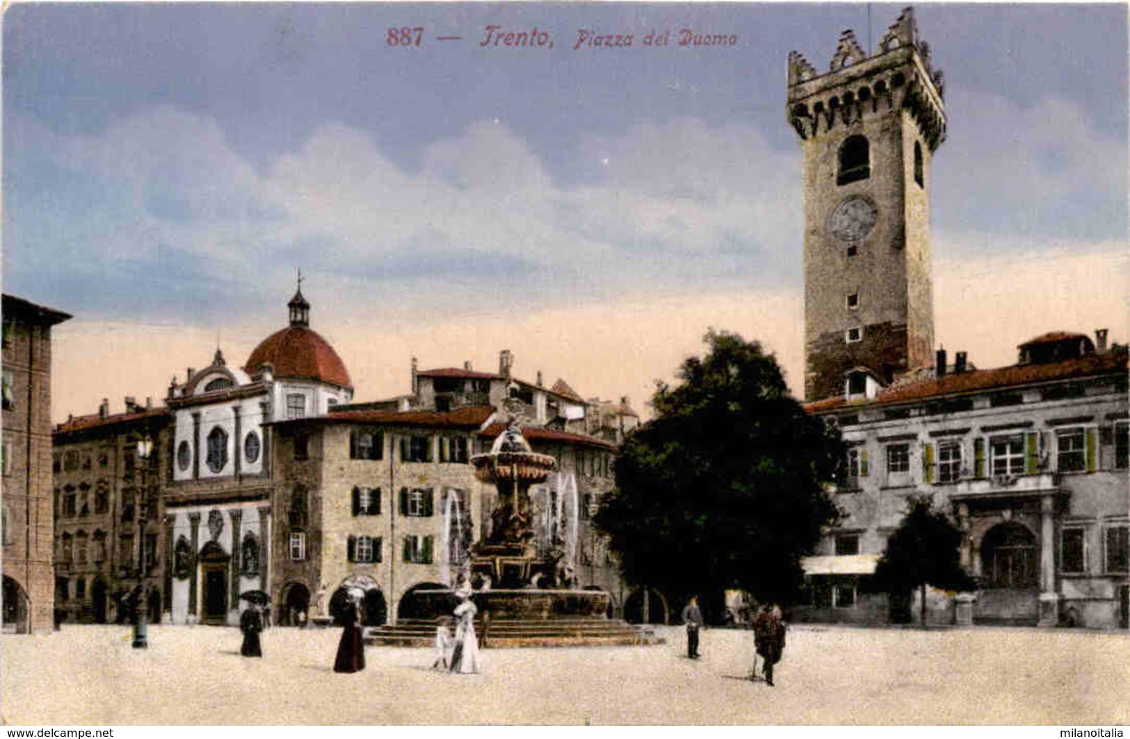 Trento - Piazza Del Duomo (887) * 12. 4. 1918 - Trento
