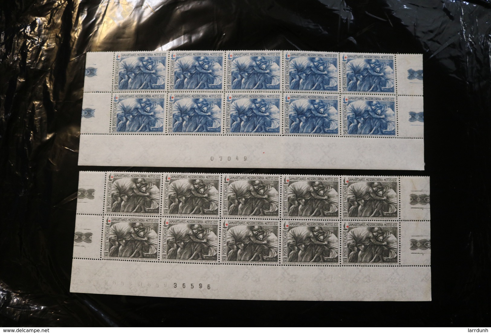 Vatican City 393-94 Red Cross Centenary Blocks Of 10 Minor Staining MNH WYSIWYG 1964 A04s - Nuovi