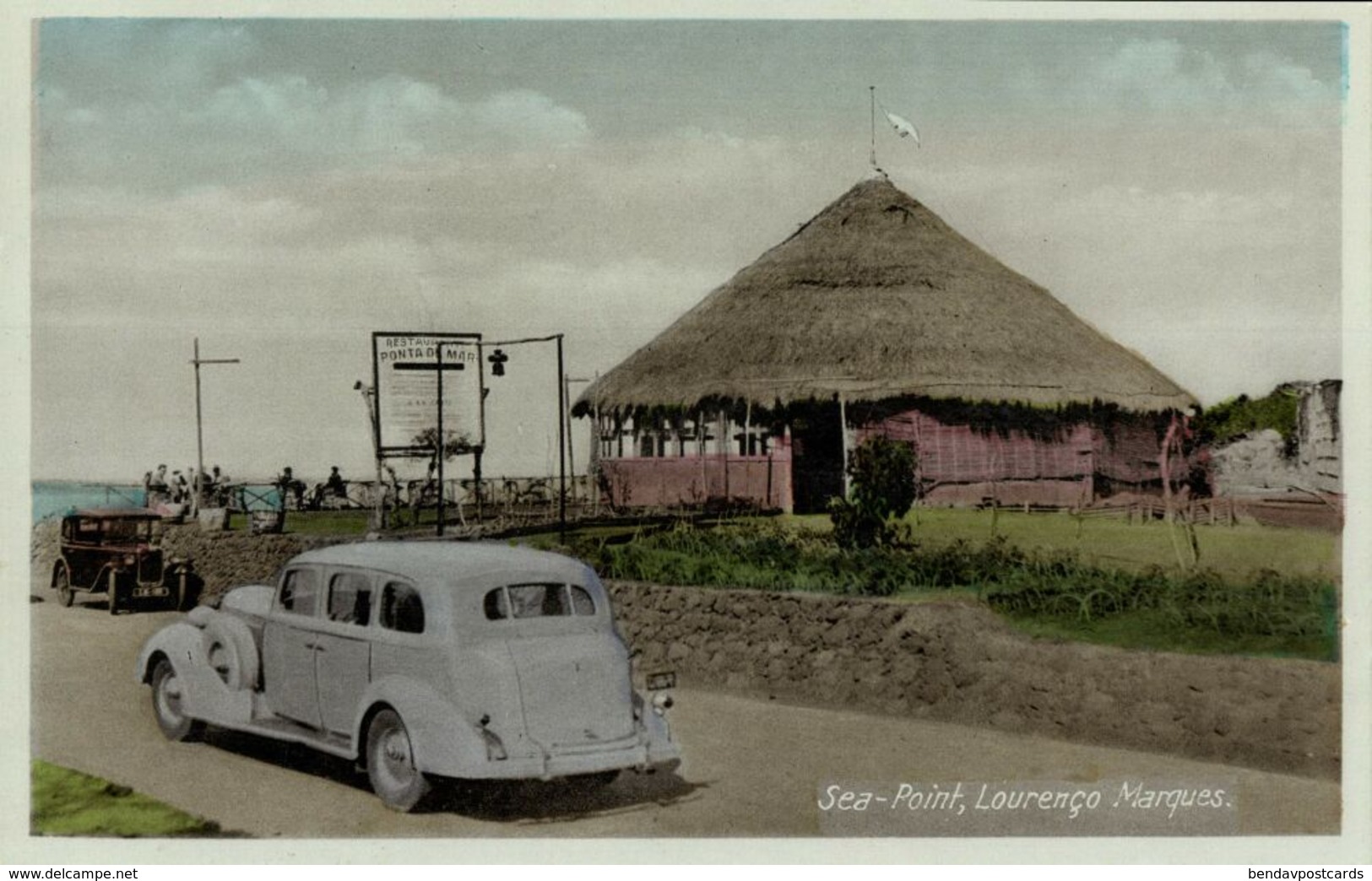 Mozambique, LOURENÇO MARQUES, Sea-Point, Car (1930s) Postcard - Mozambique
