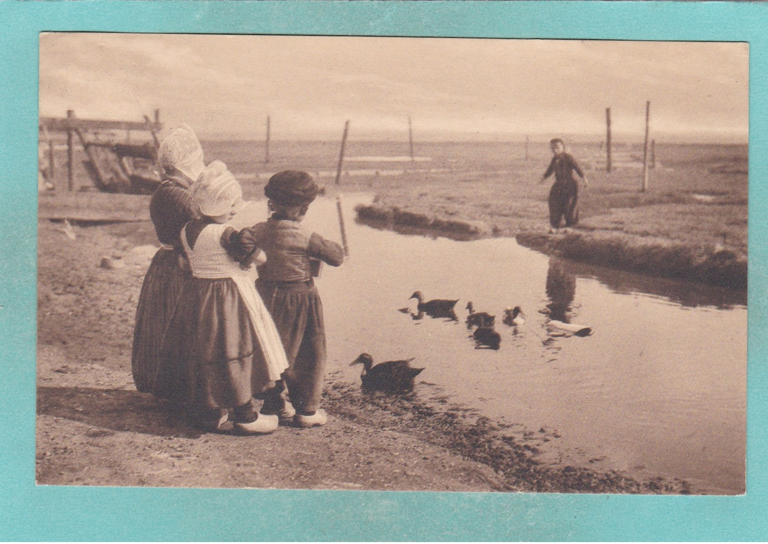 Old Post Card Of Feeding The Ducks,Volendam, North Holland, Netherlands ,S64. - Malta