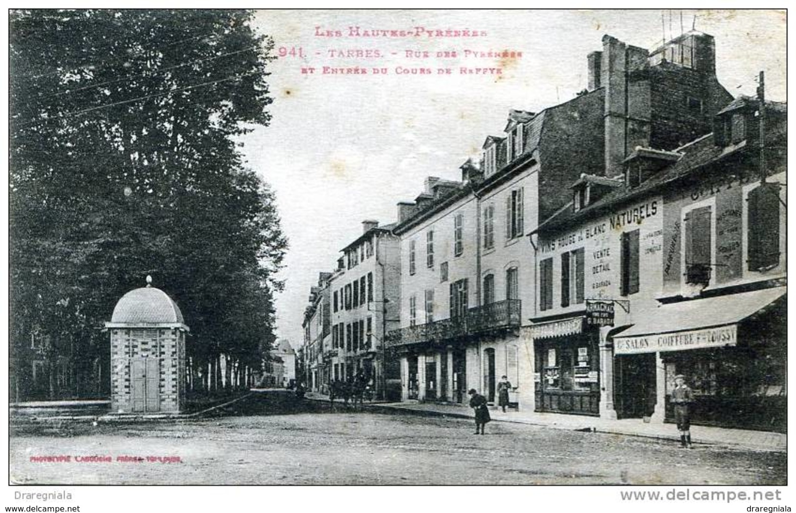 Tarbes - Rue Des Pyrénées Et Entrée Du Cours De Reffye - Tarbes