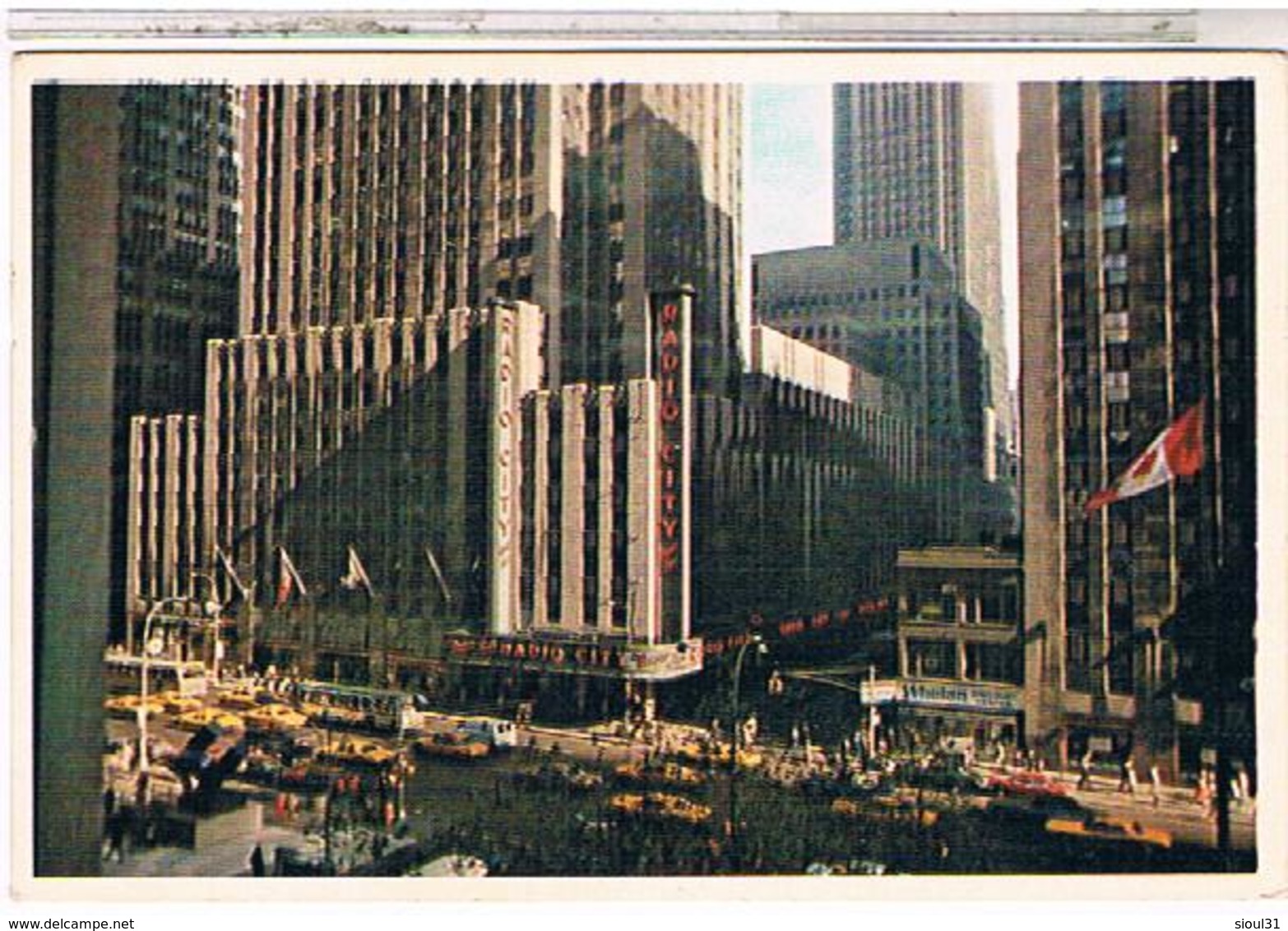 Etats Unis NEW YORK  RADIO CITY MUSIC HALL - Stades & Structures Sportives