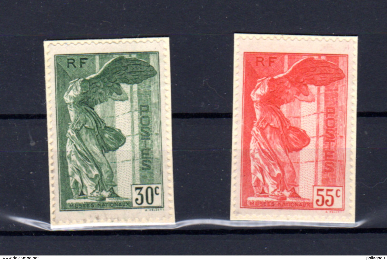 1937   France, Victoire De Samothrace, 354 /354 A, Sur Fragment De Carte Postale,cote 100 € - Gebraucht