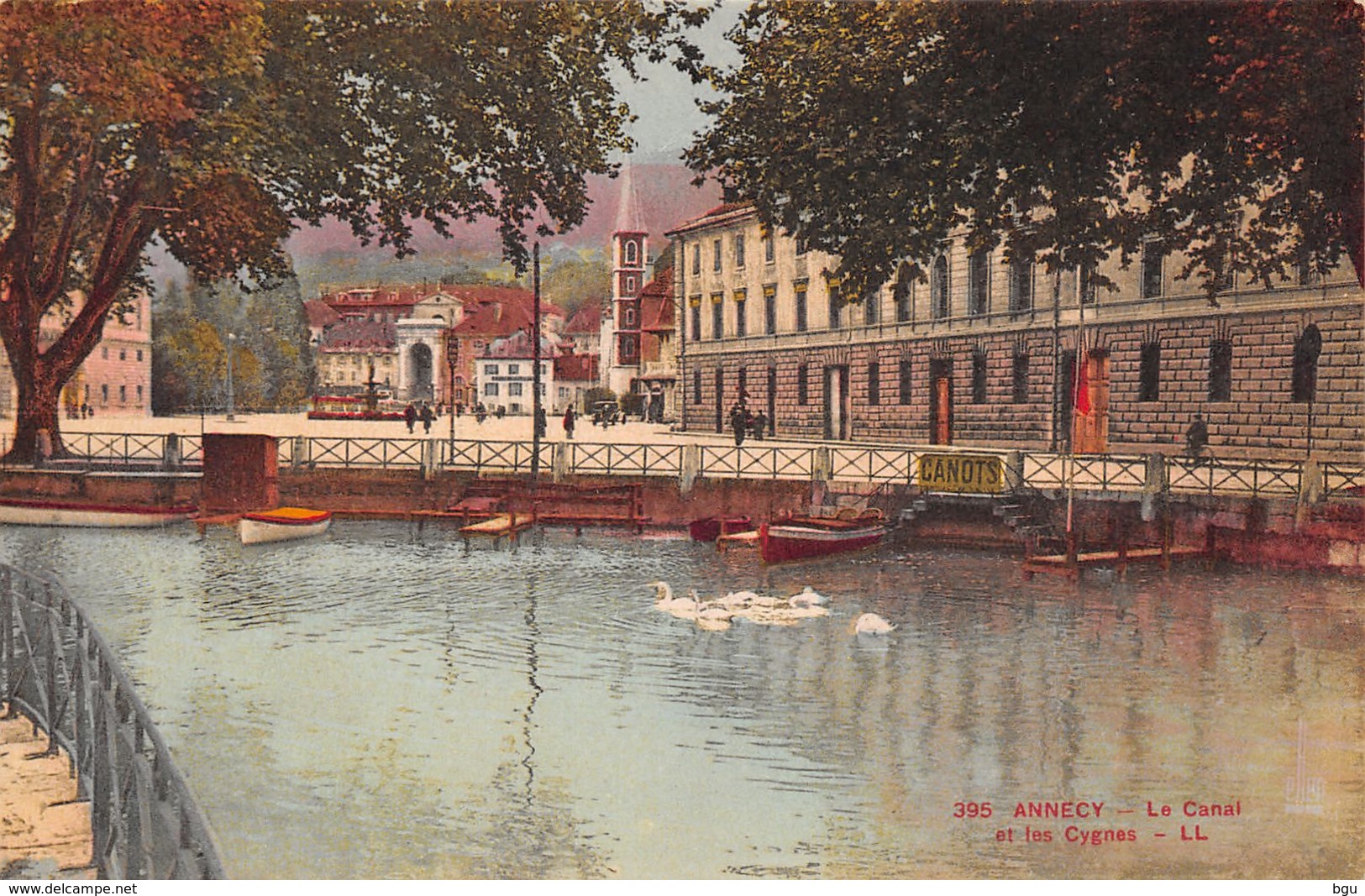 Annecy (74) - Le Canal Et Les Cygnes - Annecy