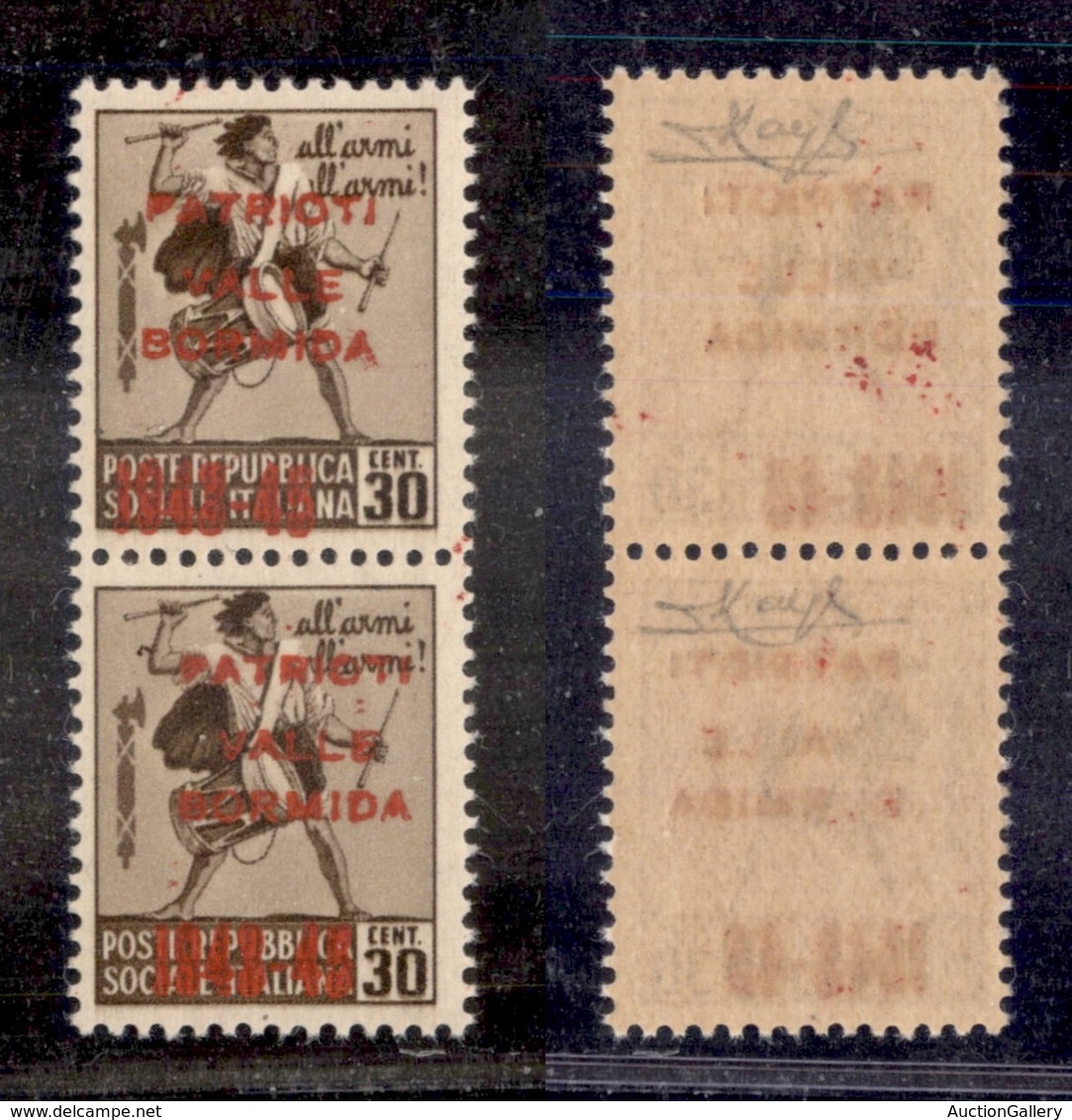 EMISSIONI LOCALI - CLN - VALLE BORMIDA - 1945 - 30 Cent (4A) - Coppia Verticale Con Soprastampe Disallineate In Vertical - Sonstige & Ohne Zuordnung