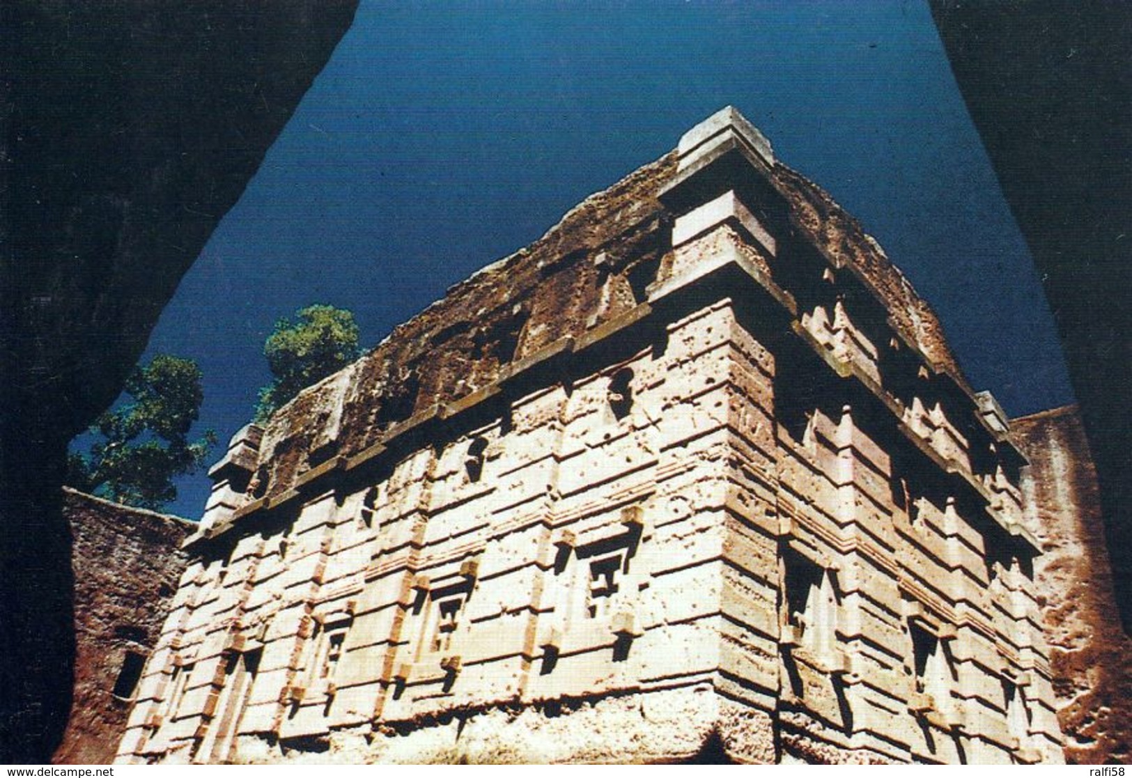 1 AK Äthiopien Ethiopia * Felsenkirche Bet Emmanuel In Lalibela - Erbaut Im 12. Jh. - Seit 1978 UNESCO Weltkulturerbe - Äthiopien