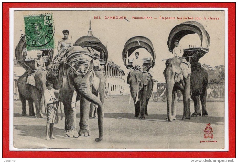 ASIE - CAMBODGE -- Phnom - Penh - Elephants Harnachés Pour La Chasse - Cambogia