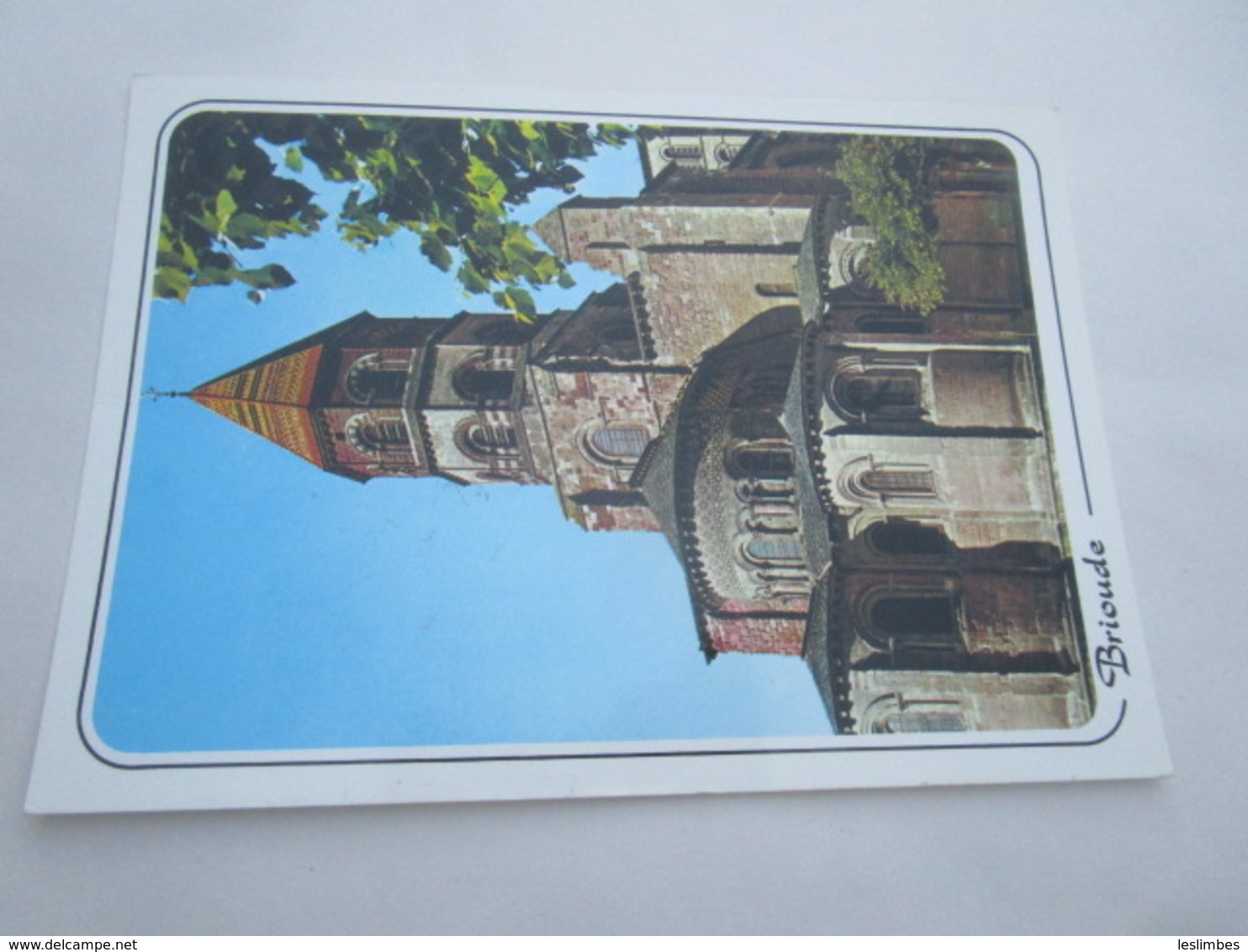 Brioude. L'Eglise Saint Julien. Editions Dy Lys 27 40203 - Brioude