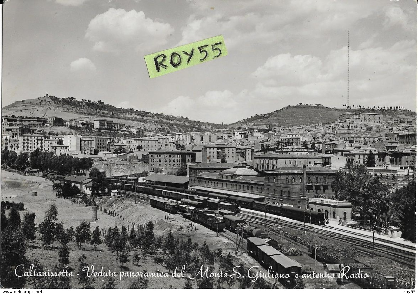 Sicilia-caltanissetta Stazione Ferroviaria Veduta  Stazione Treni In Stazione Scalo Treni Merci Animatissima (v.retro) - Caltanissetta