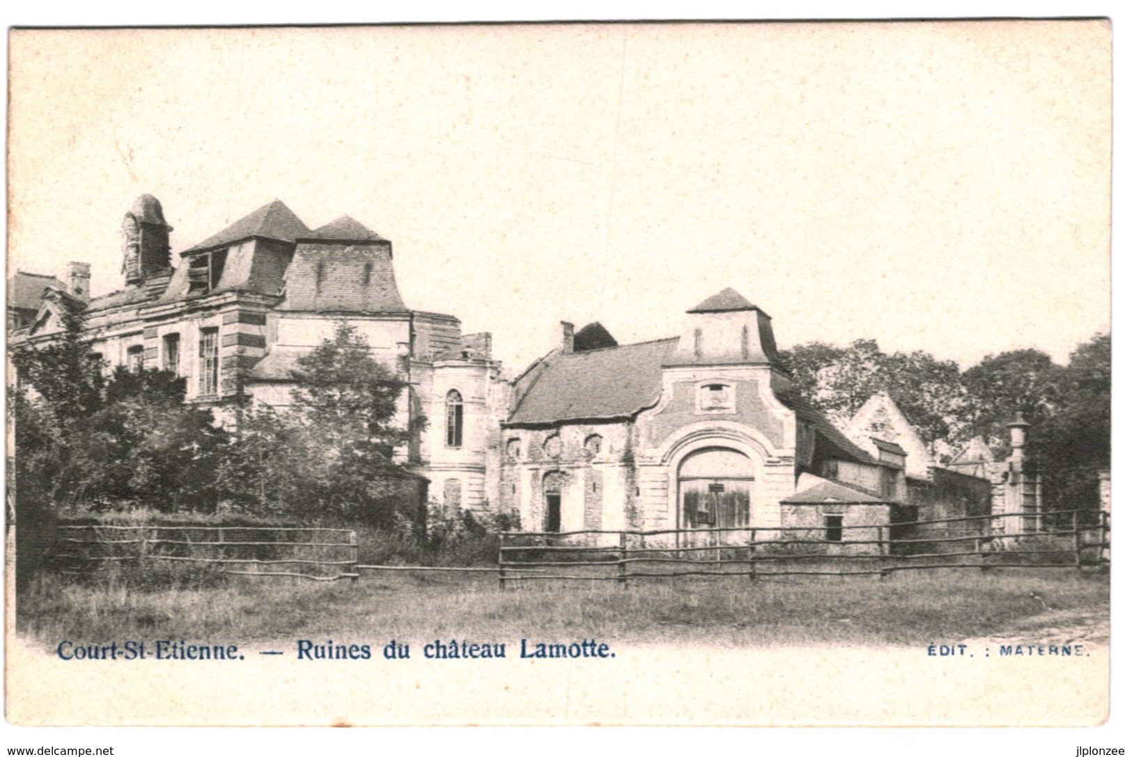COURT-ST-ETIENNE  Ruines Du Château Lamotte. - Court-Saint-Etienne