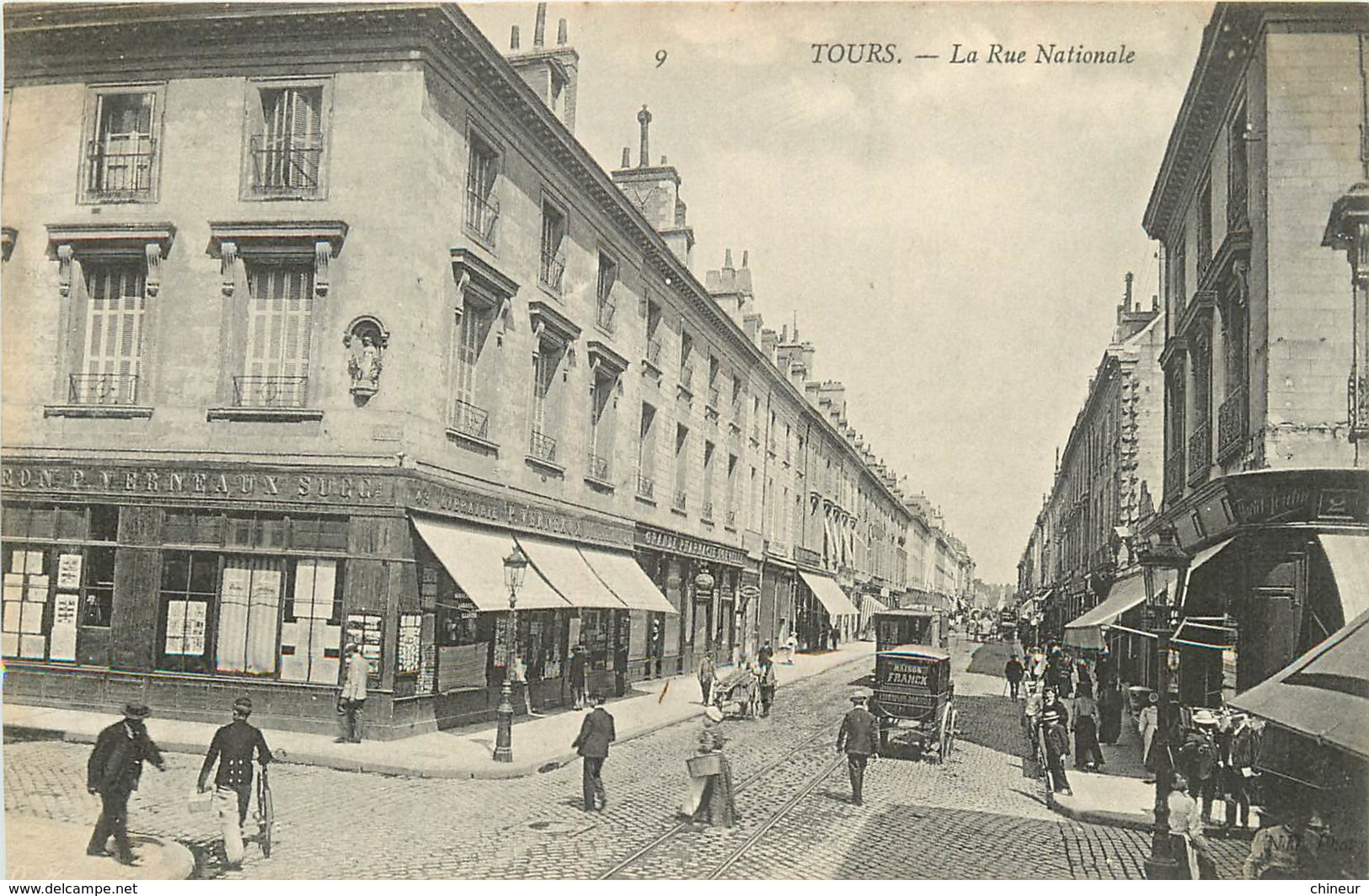 TOURS LA RUE NATIONALE LA PHARMACIE - Tours