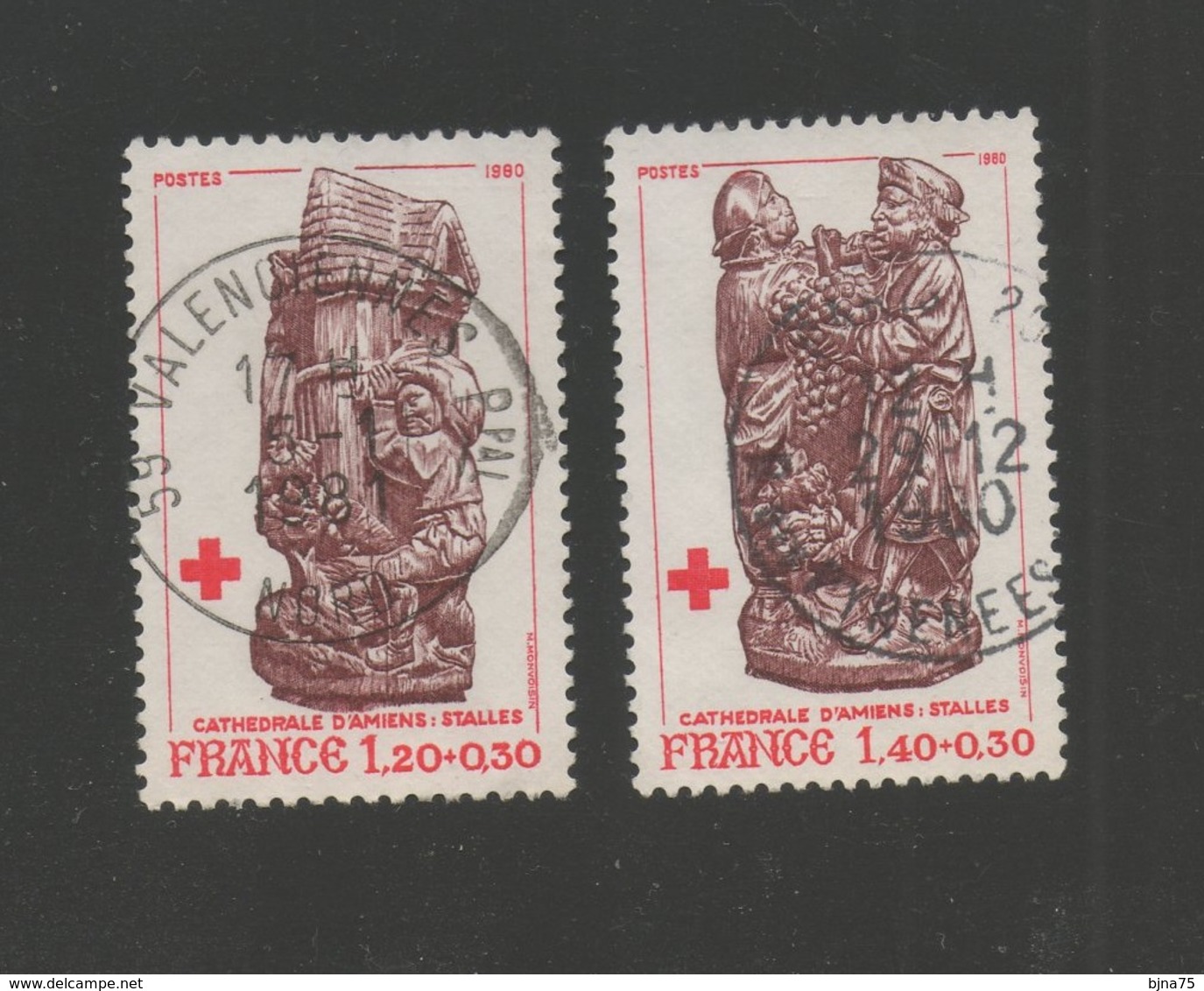 FRANCE 1980  CROIX-ROUGE   N° YT 2116 & 2117  -  Stalles Cathédrale D'Amiens - Oblitéré - Oblitérés