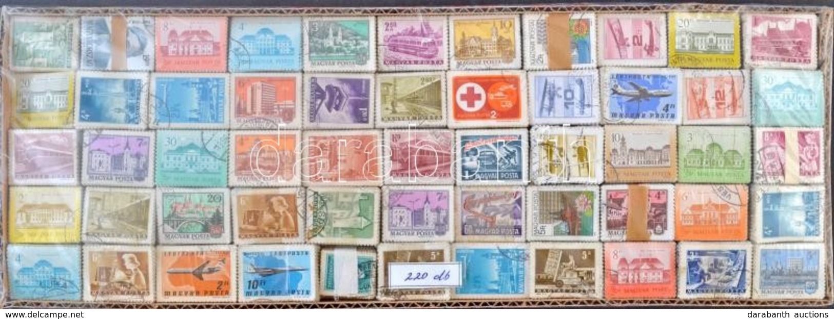 O 220 Db Magyar Bündli Papírtálcán - Used Stamps