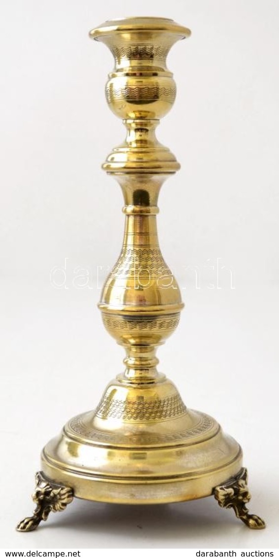 XIX. Sz. Vége: W&O Jelzéssel: Réz Gyertyatartó Cizellált Díszítéssel. / Marked Candle Holder 23 Cm, - Autres & Non Classés