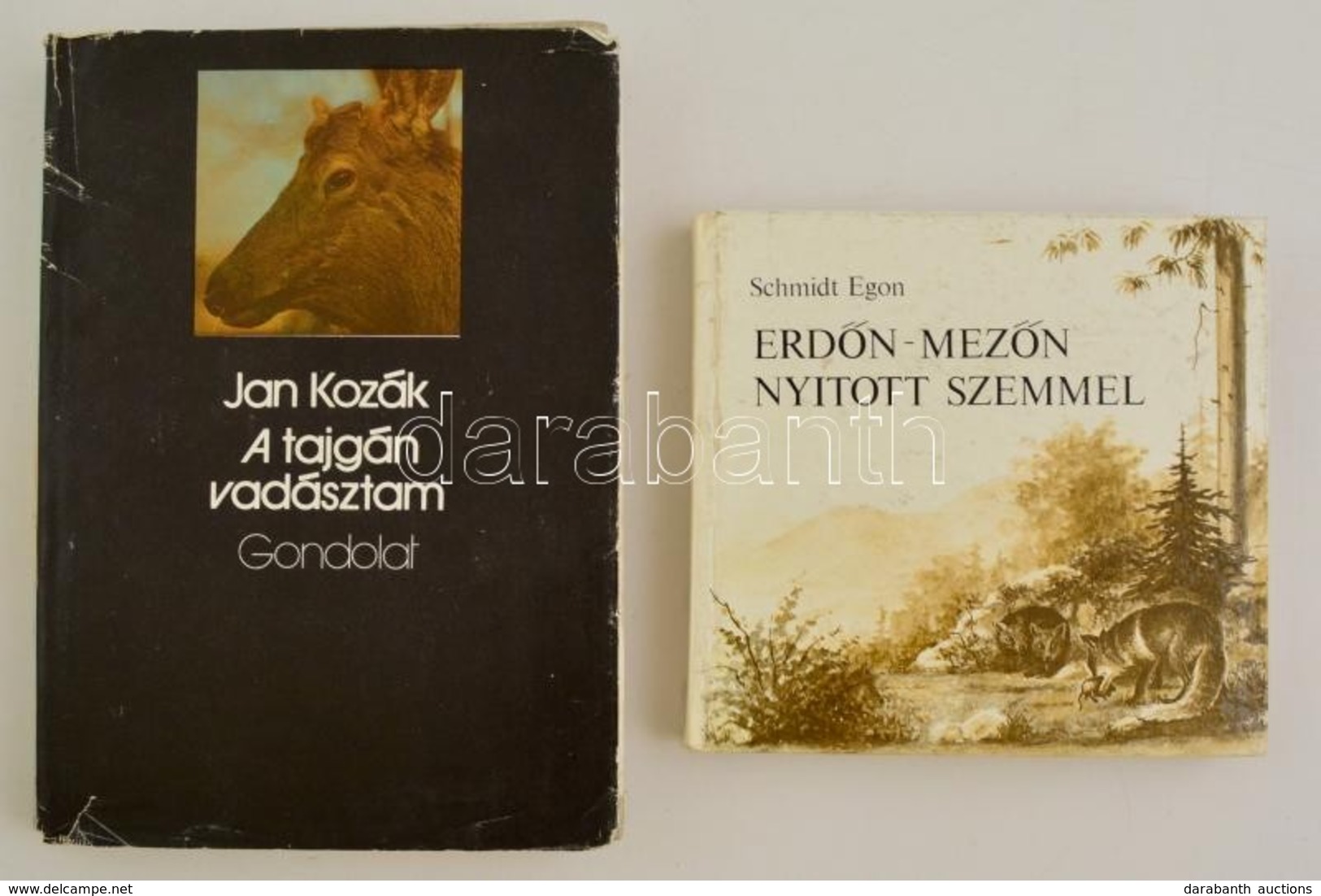Schmidt Egon. Erdőn Mezőn Nyitott Szemmel. Bp., 1977: Natura. Jan Kozák: A Tajgán Vadászaton, Bp., 1977. Gondolat. - Unclassified