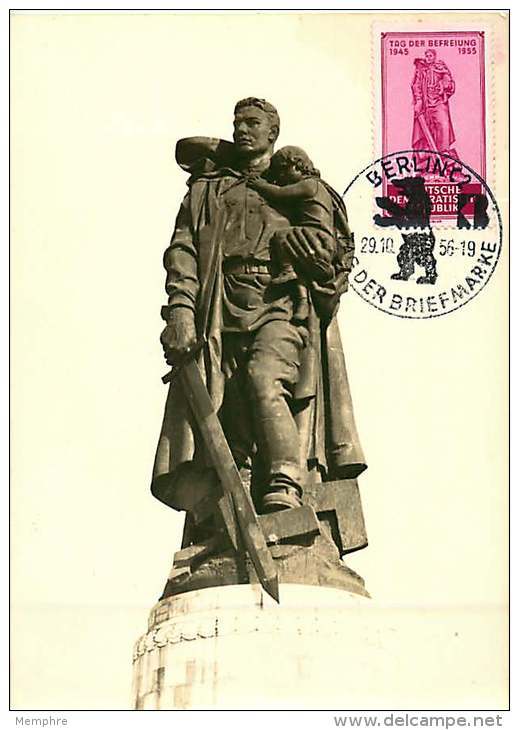 Ehrenmal Gefallenen Soldaten Der Roten Armee  MiNr 463  Echte Photo - Cartes-Maximum (CM)