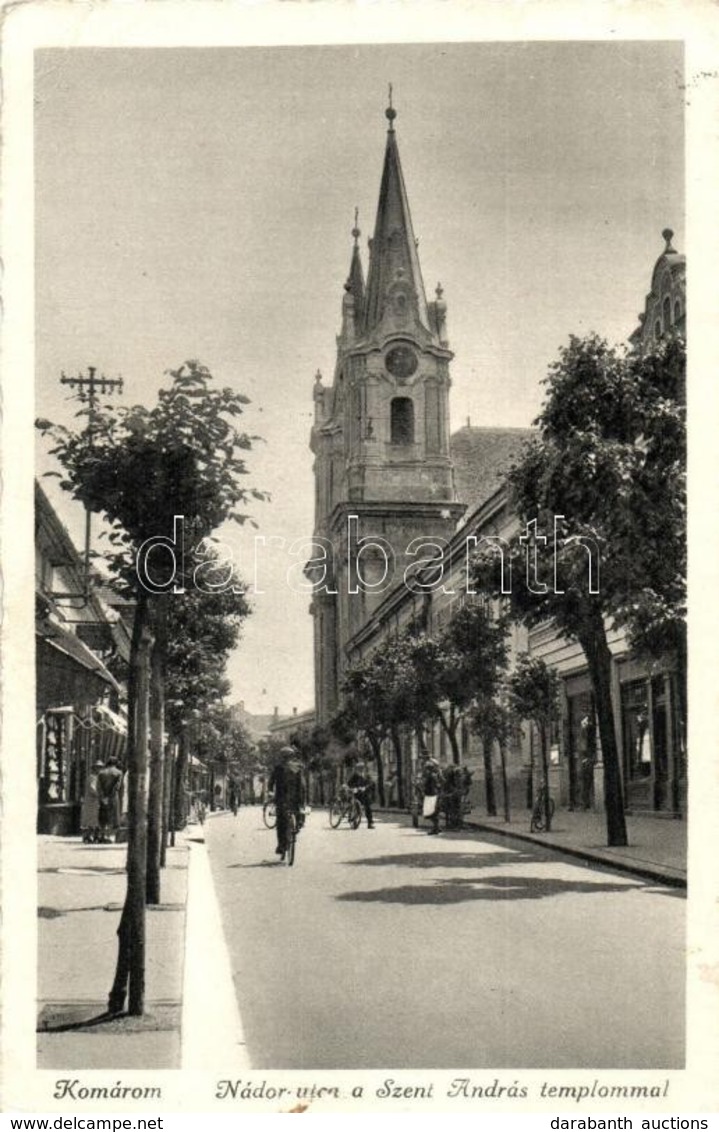 T2/T3 Komárom, Komárno; Nádor Utca A Szent András Templommal / Street, Church (EK) - Non Classés