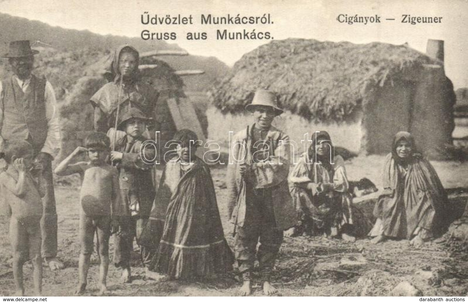 T2 Munkács, Mukacheve, Mukacevo; Cigányok Tábora. Kiadja Nagy Albert / Zigeuner / Gypsy Camp, Folklore - Non Classés