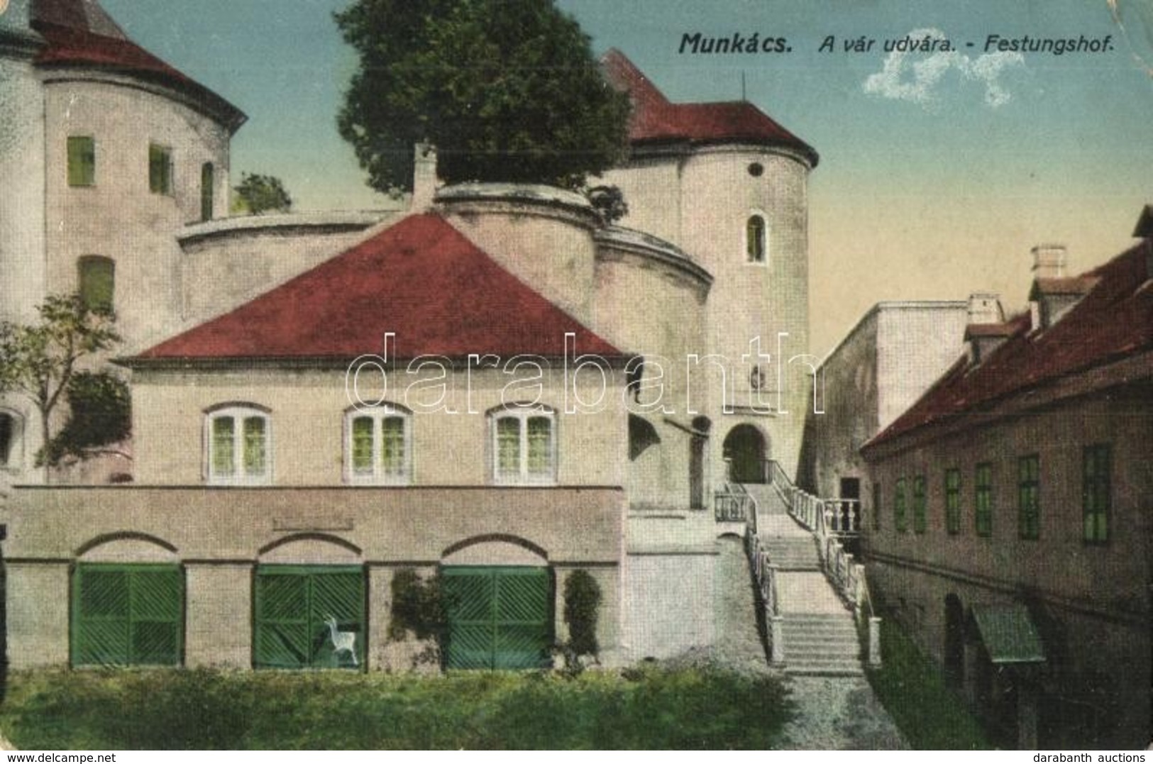 * T2/T3 Munkács, Mukacheve, Mukacevo; Vár Udvara / Castle Yard  (EK) - Non Classés