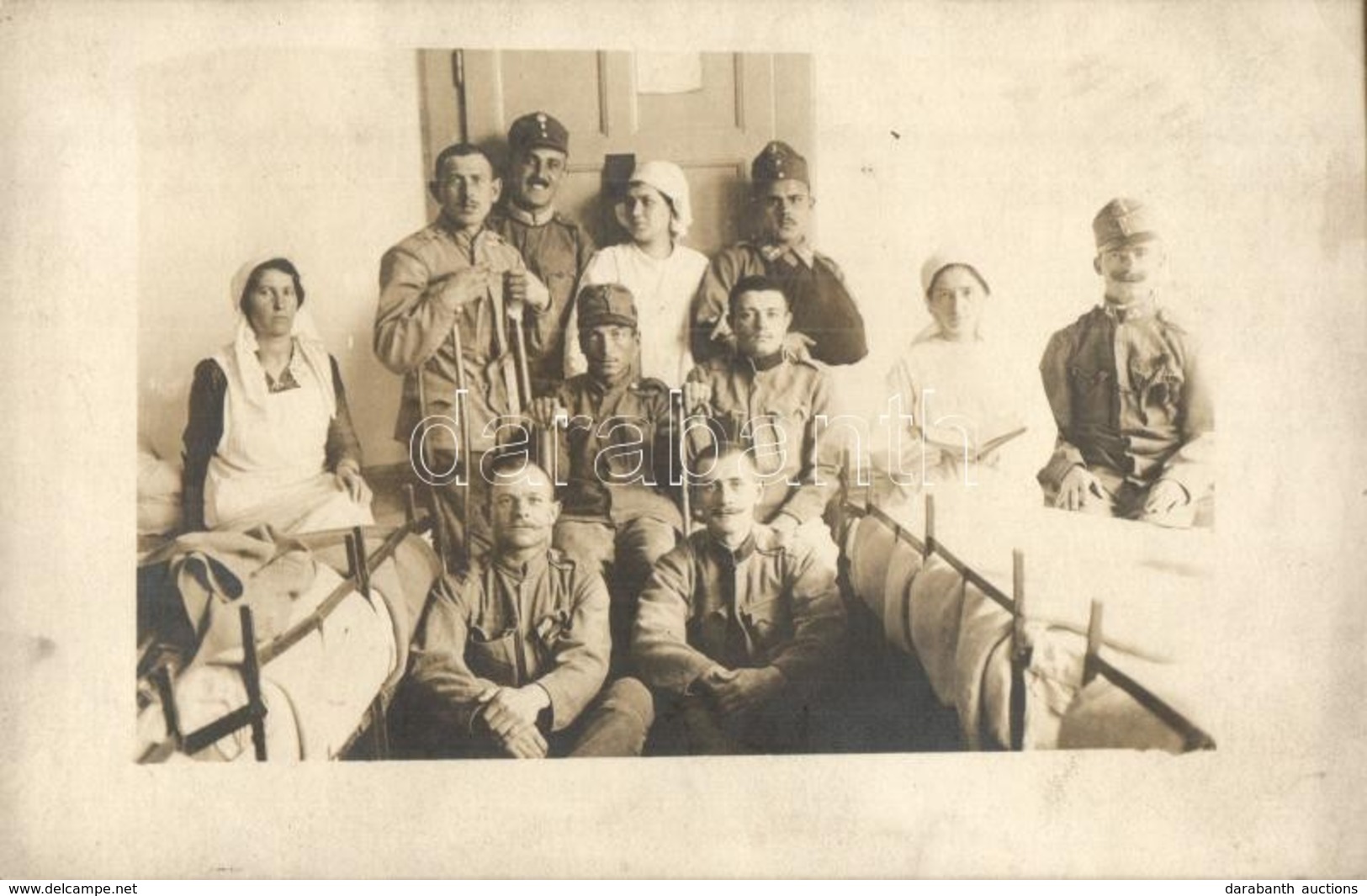 * T2/T3 1916 Tábori Kórház  Katonatisztekkel és ápolónőkkel / WWI K.u.k. Military Hospital With Officers, Nurses, Group  - Unclassified