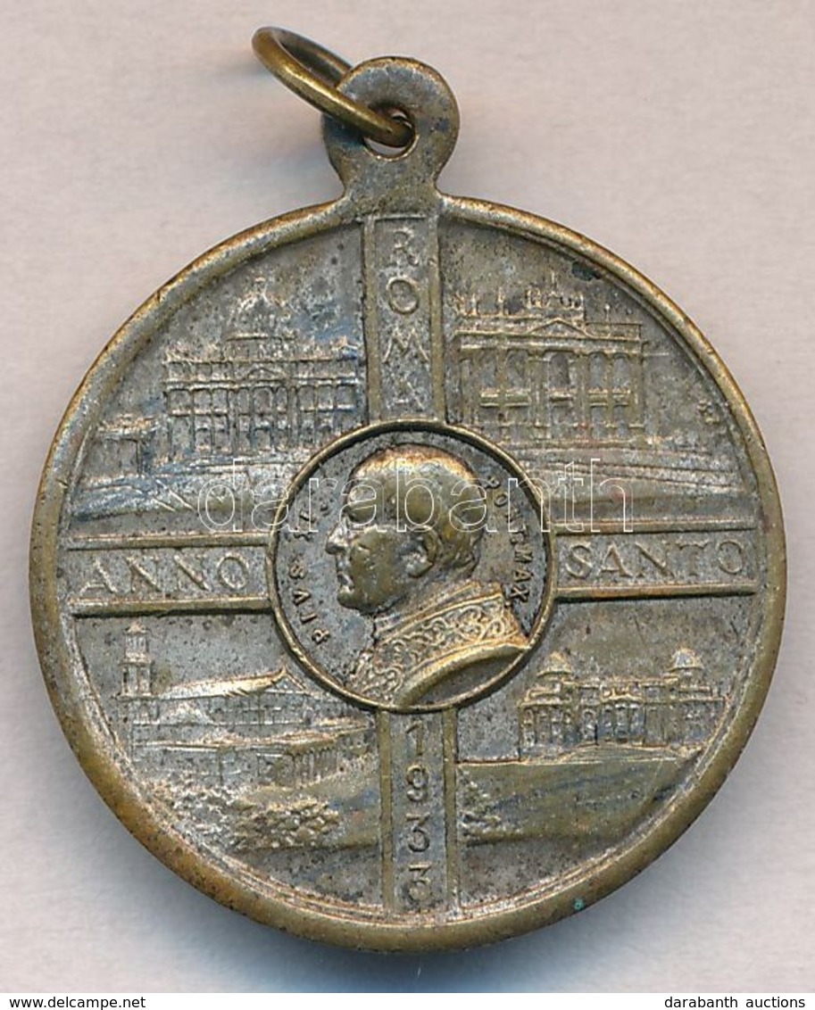 Vatikán 1933. 'XI. Pius Pápa' Fém Medál Füllel (24mm) T:2
Vatican 1933. 'Pope Pius XI' Metal Medallion With Ear (24mm) C - Non Classés